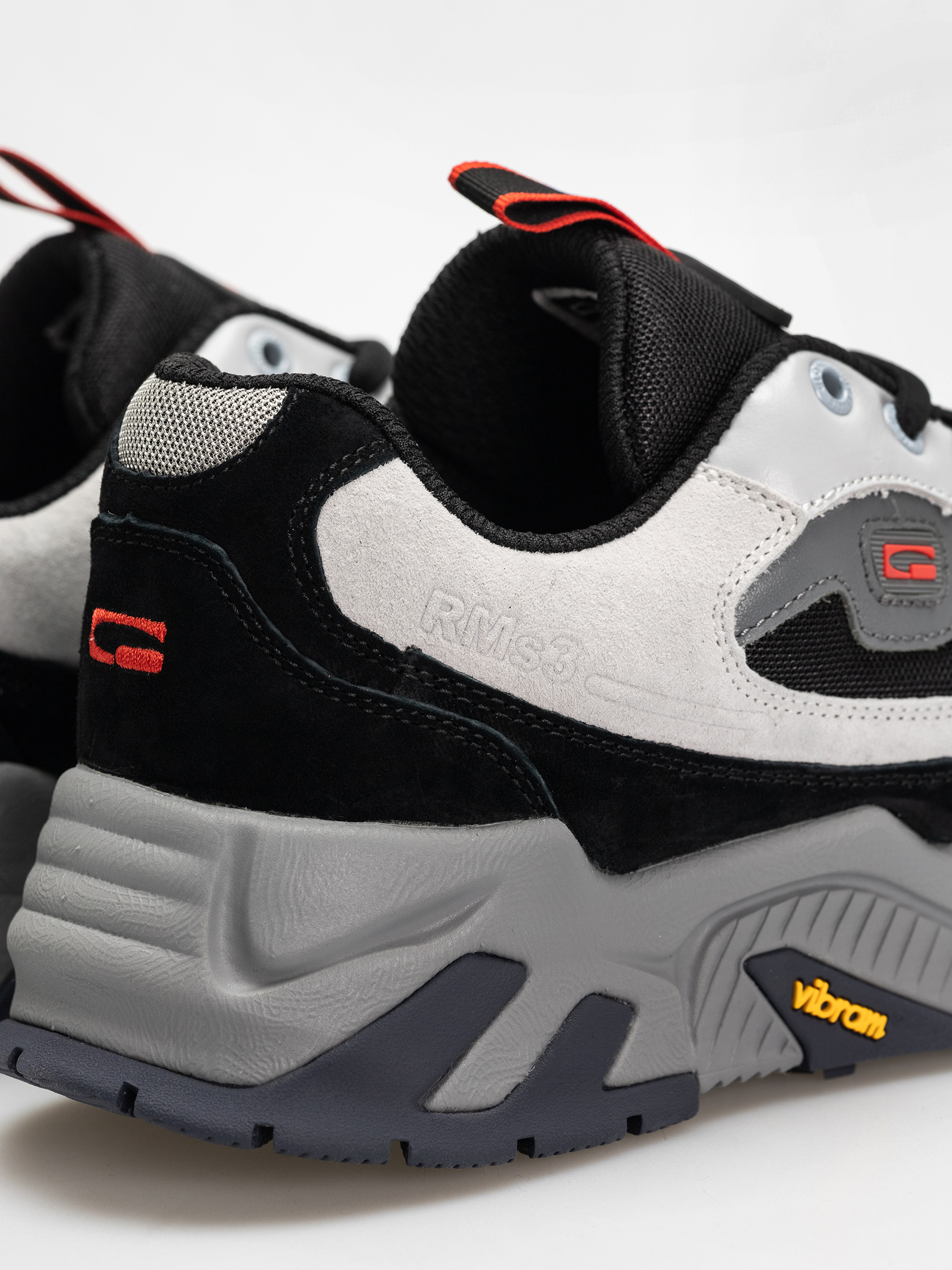 Обувки Globe RMS 3000 (smoke/black)