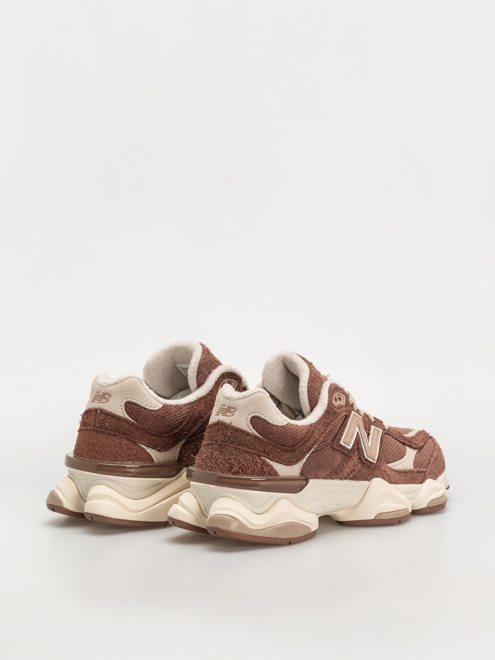 Обувки New Balance 9060 (rich oak)