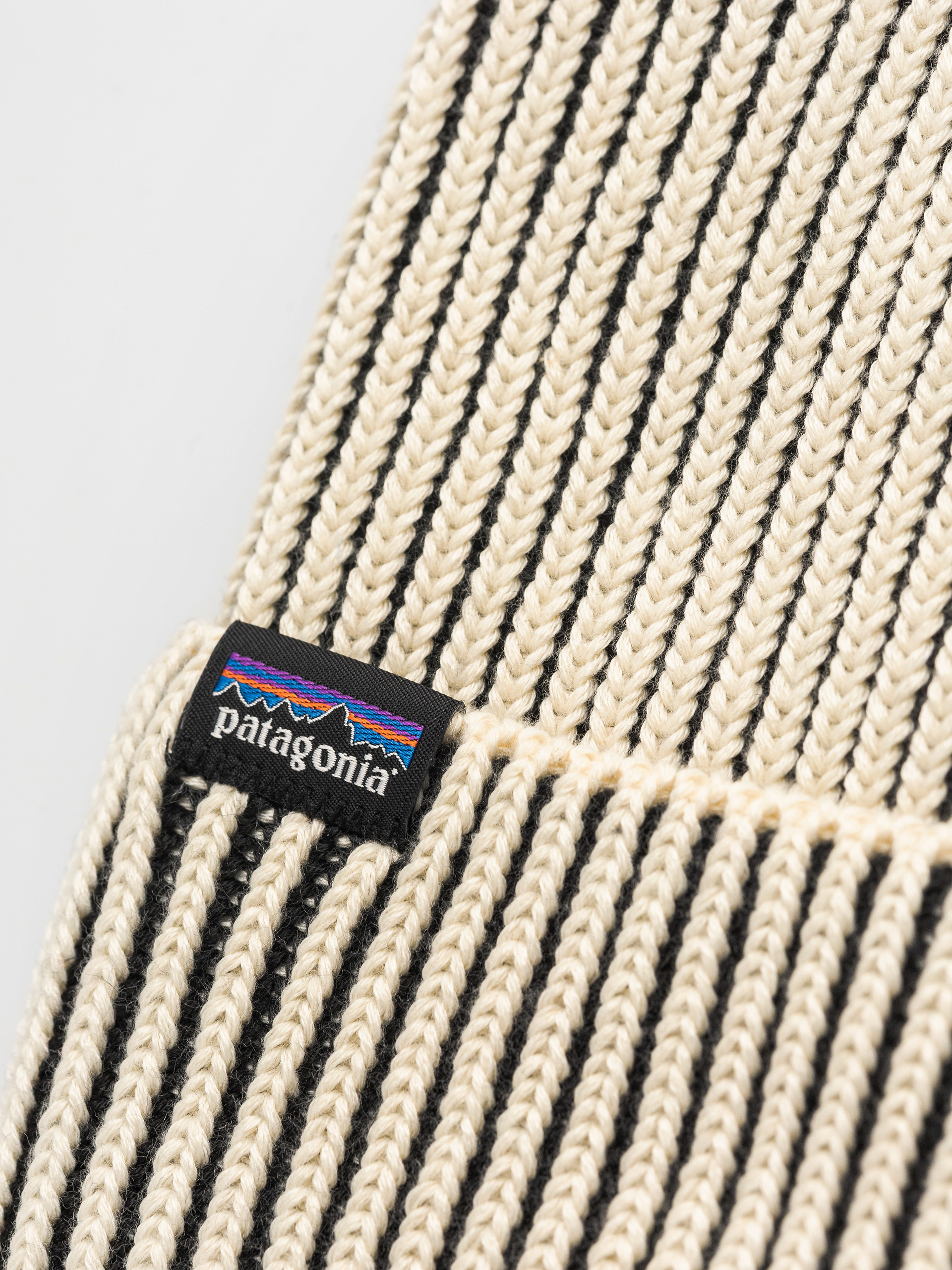 Шапка Patagonia Fishermans Rolled (contrast stripe black)