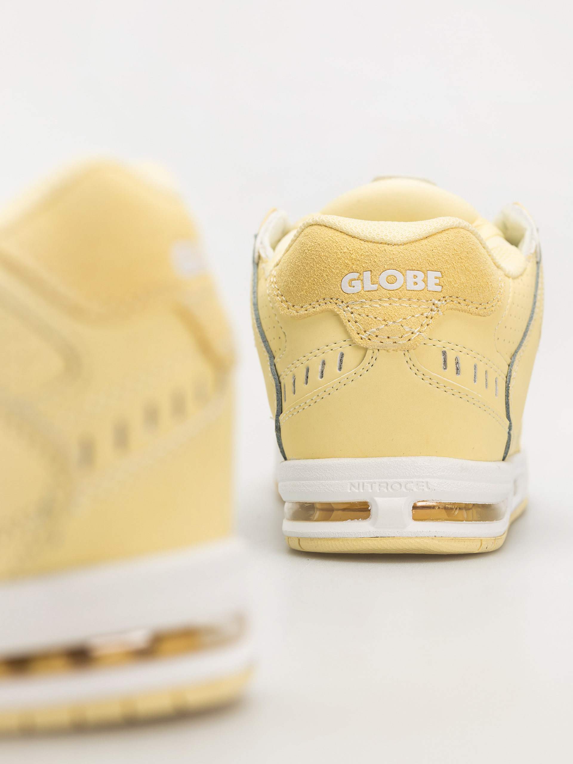 Обувки Globe Sabre (butter/cream)