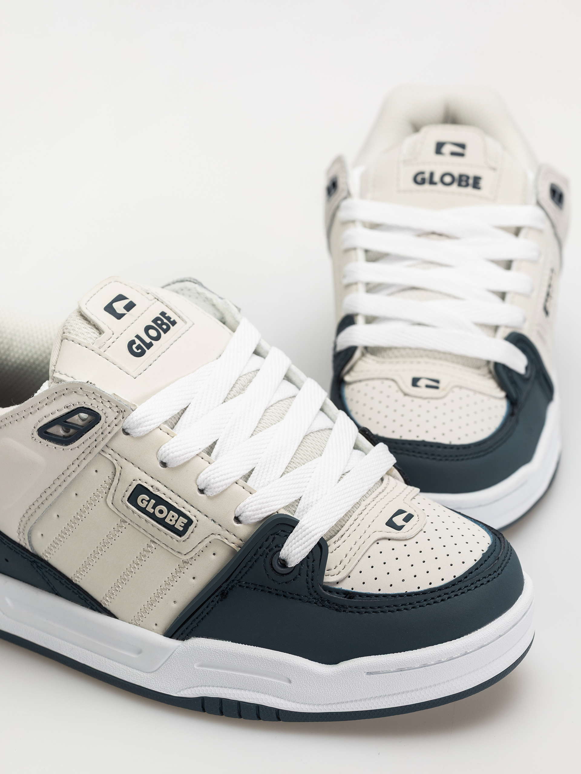 Обувки Globe Fusion (grey/blue)