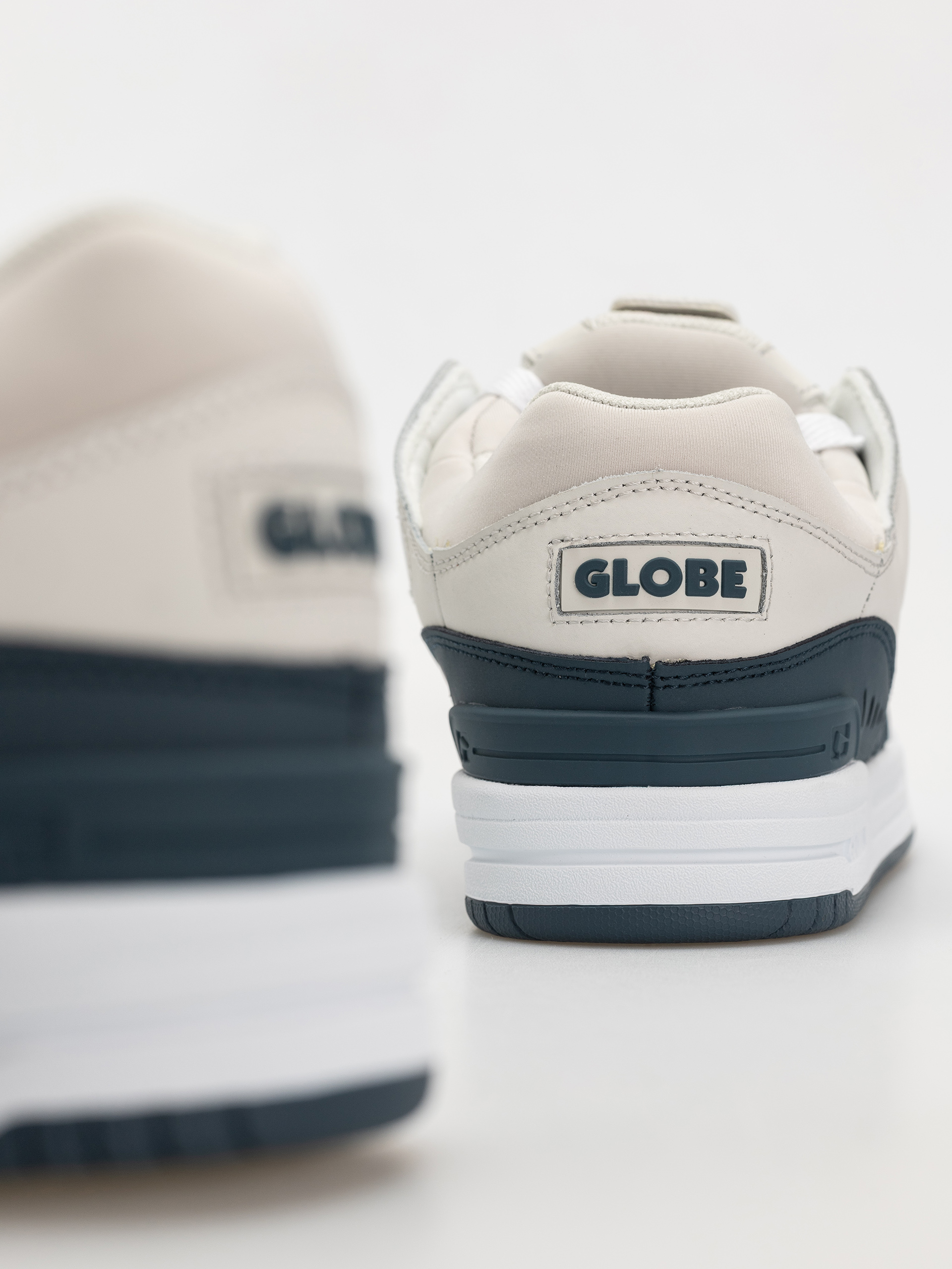 Обувки Globe Fusion (grey/blue)