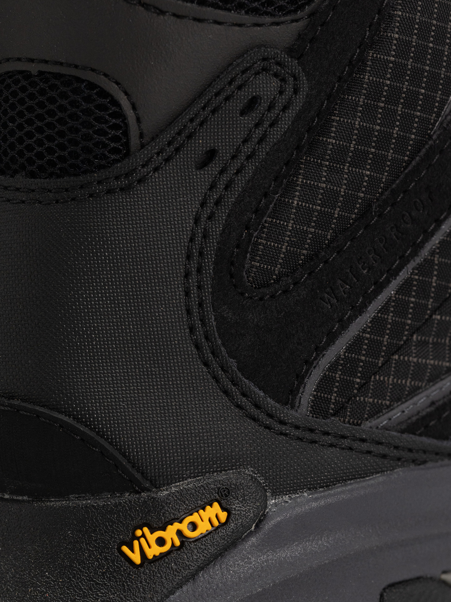 Обувки Merrell Moab Speed 2 Thermo Mid Wp (triple black)