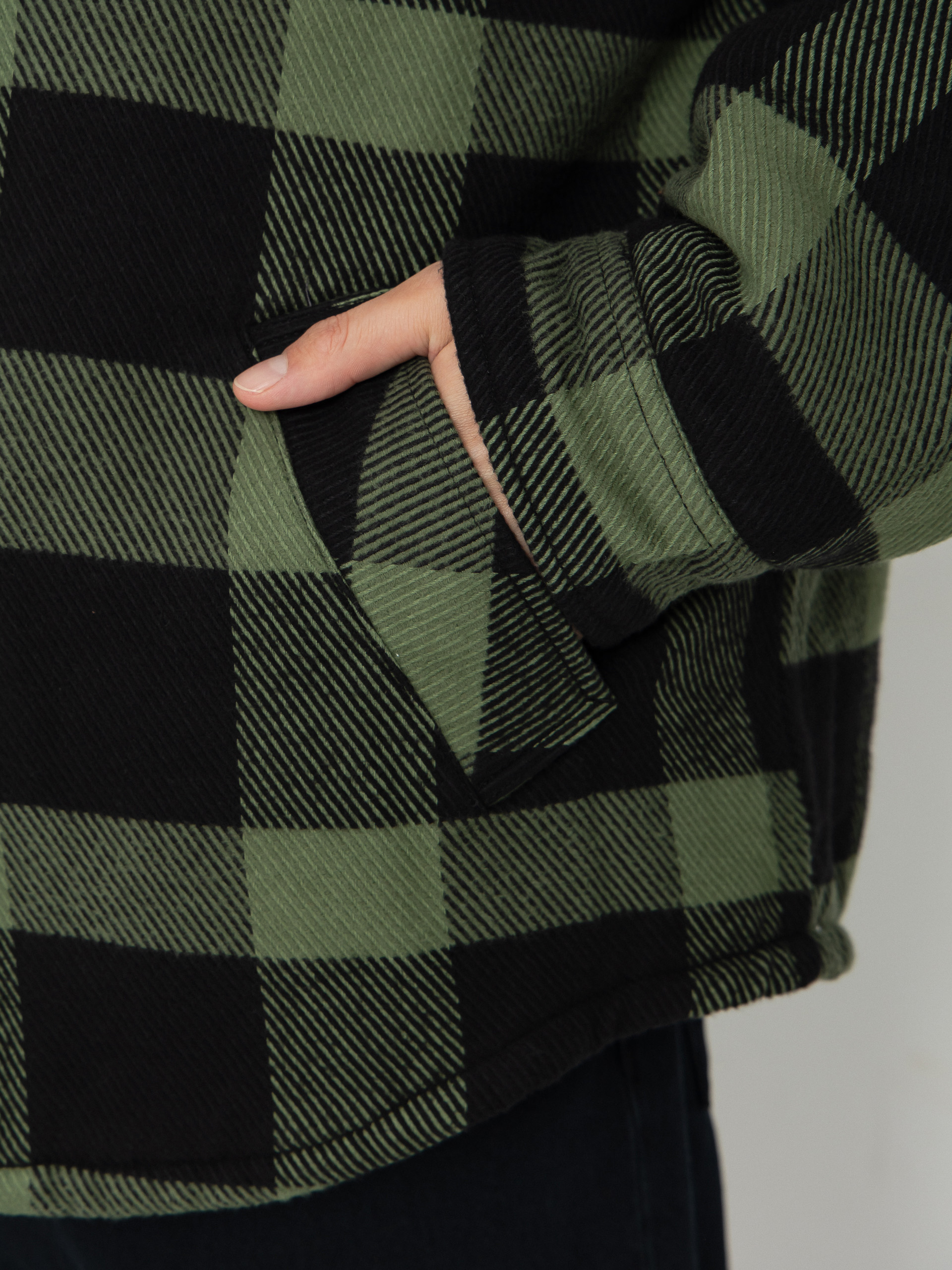 Яке Brixton Durham Lined (black/wild green flannel)