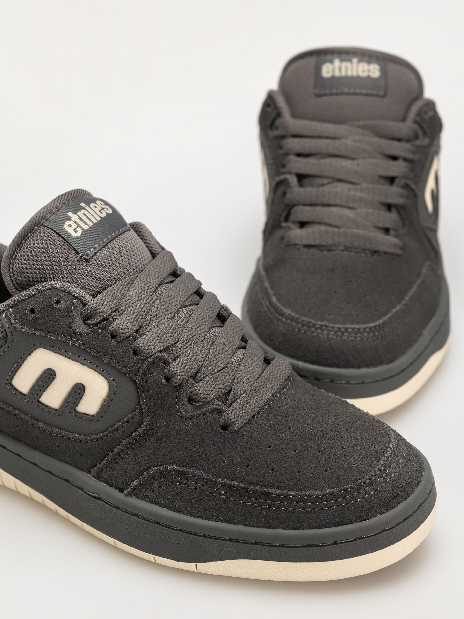 Обувки Etnies Loot (dark grey)