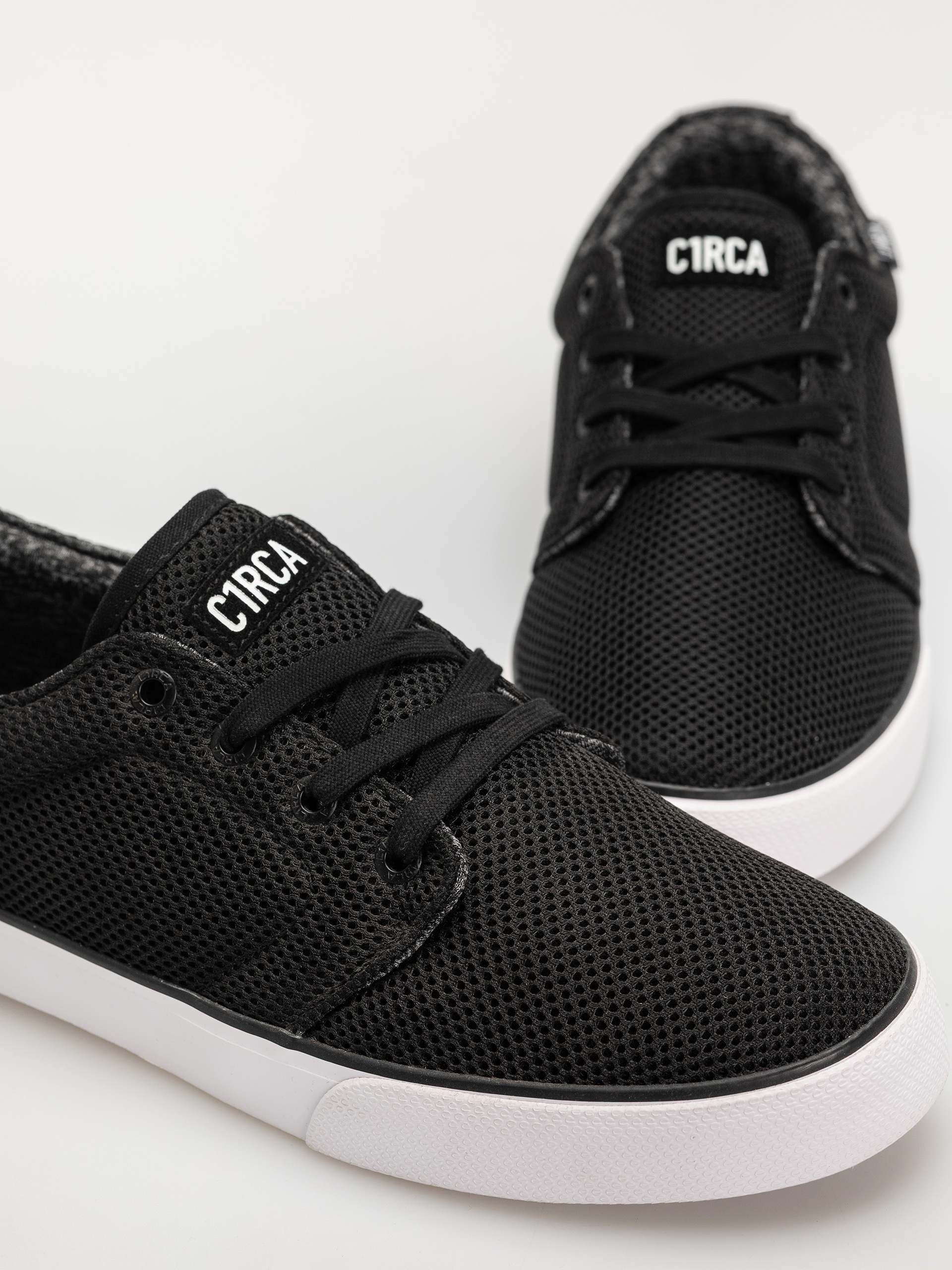 Обувки Circa Drifter (black/white/mesh/canvas)