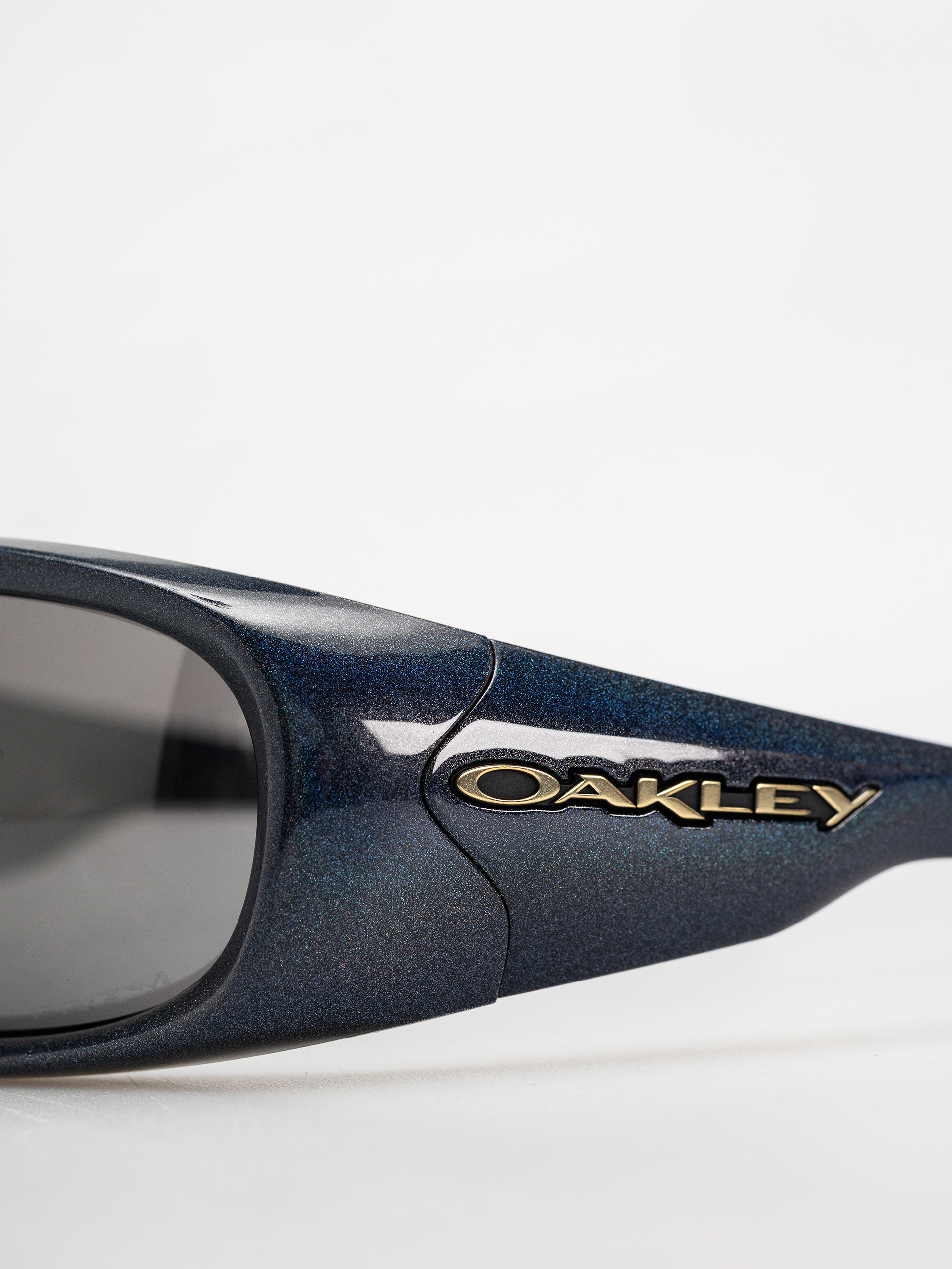 Слънчеви очила Oakley Belleville (abyss spacedust/prizm black)