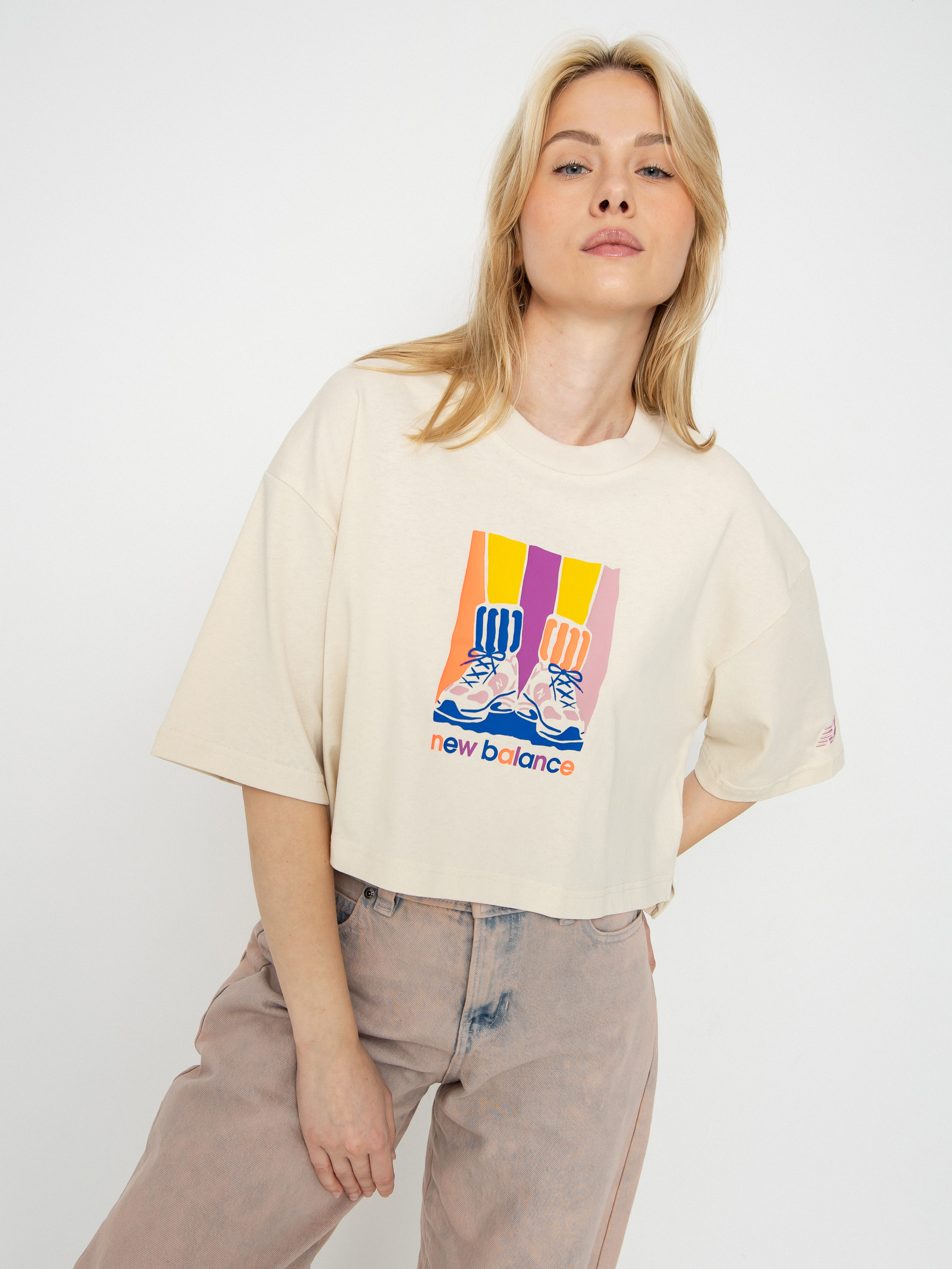 Тениска New Balance Athletics Gradient Shoes Wmn