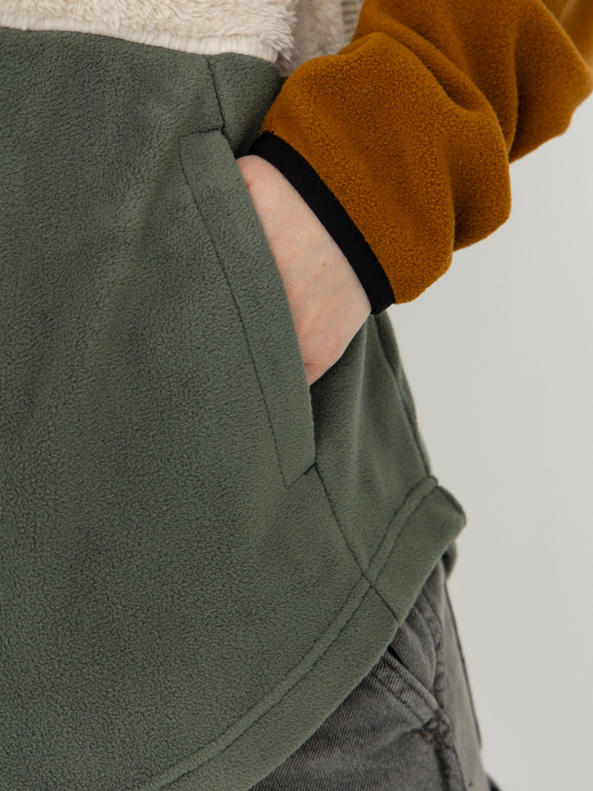 Дамски Поларени суитшърт Kavu Timber Lane (pine tree block)