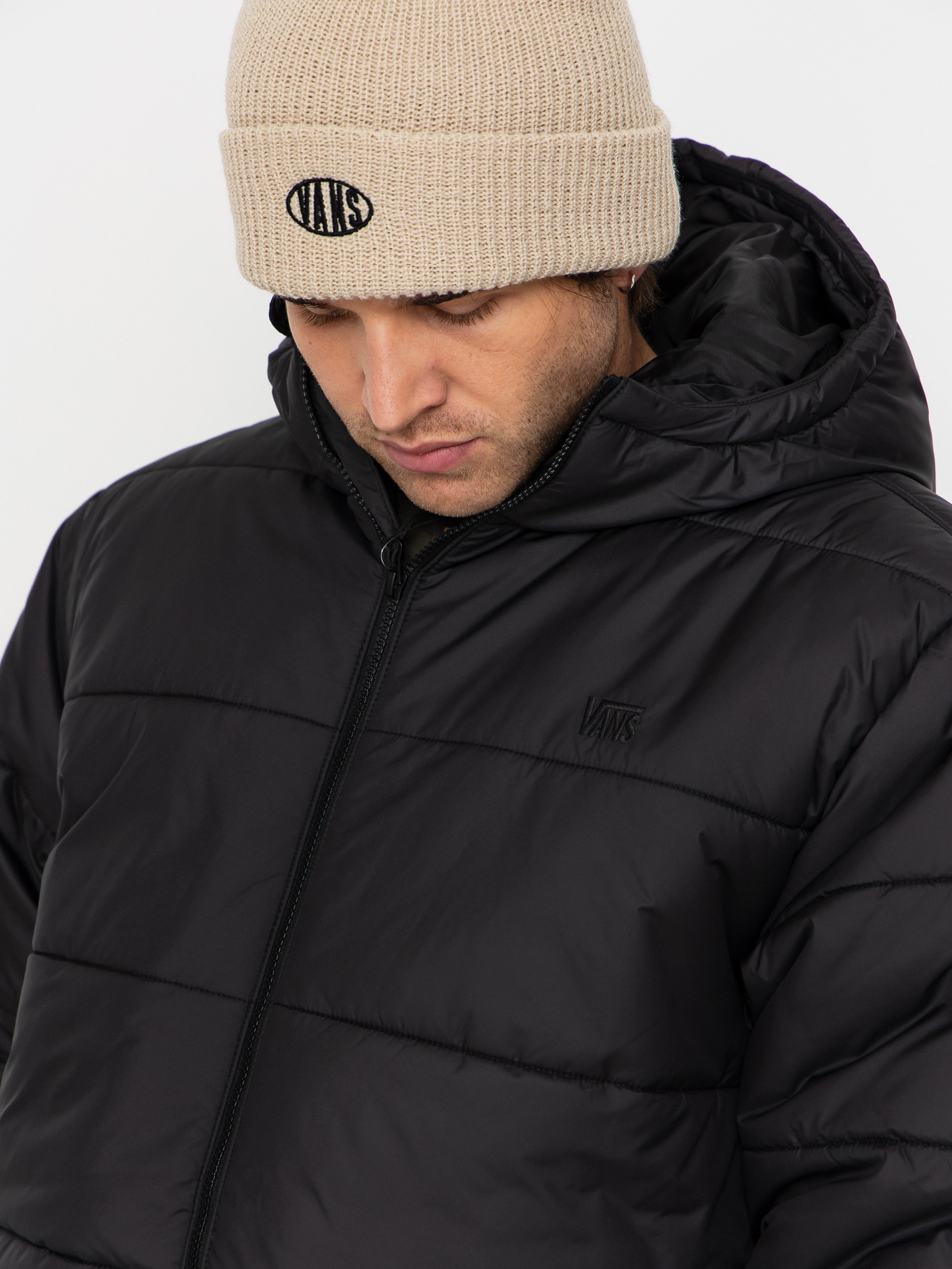 Яке Vans Mte Hillgate Puffer (black)