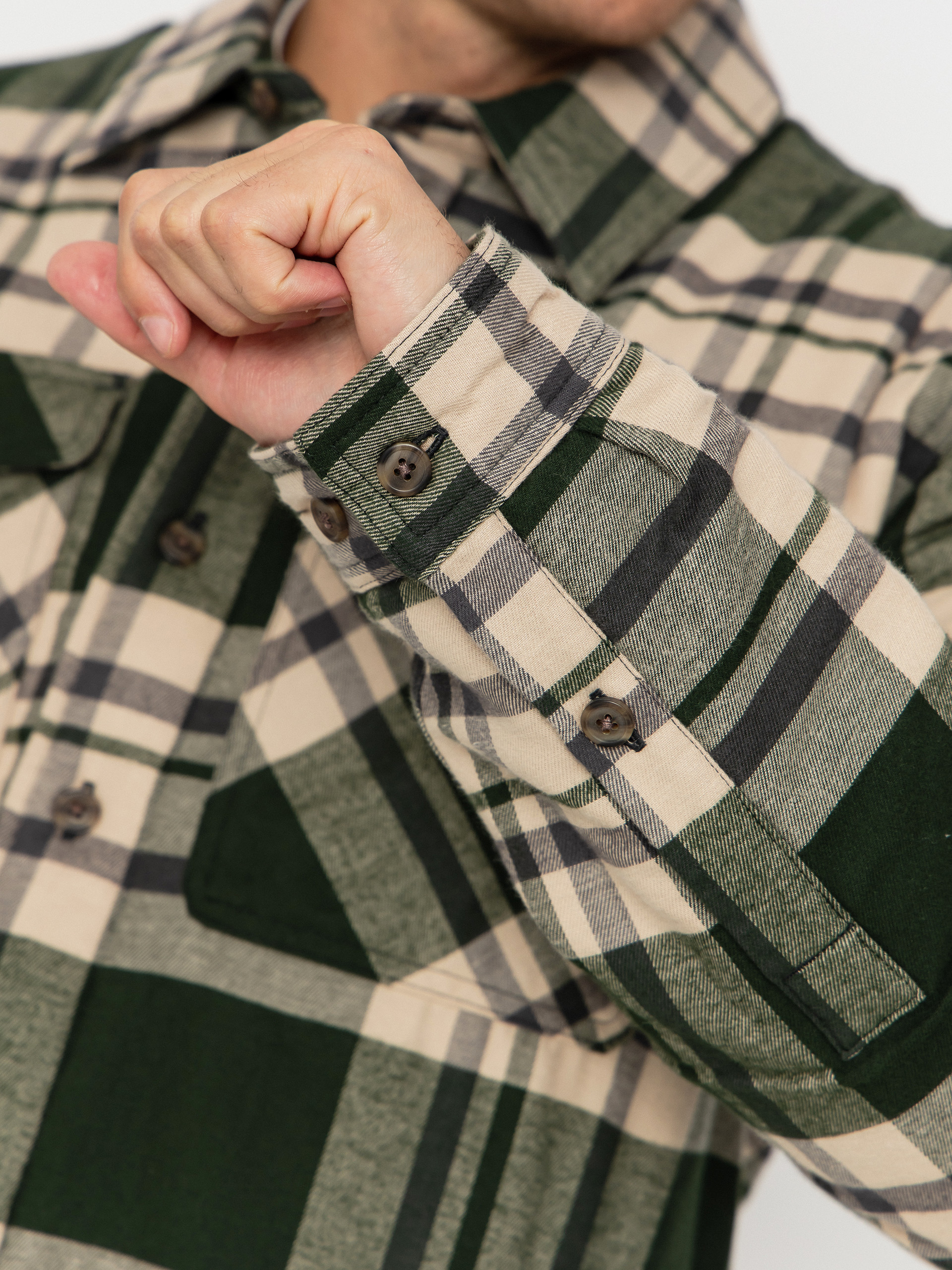 Риза Patagonia LW Insulated Fjord Flannel (ashore old growth green)