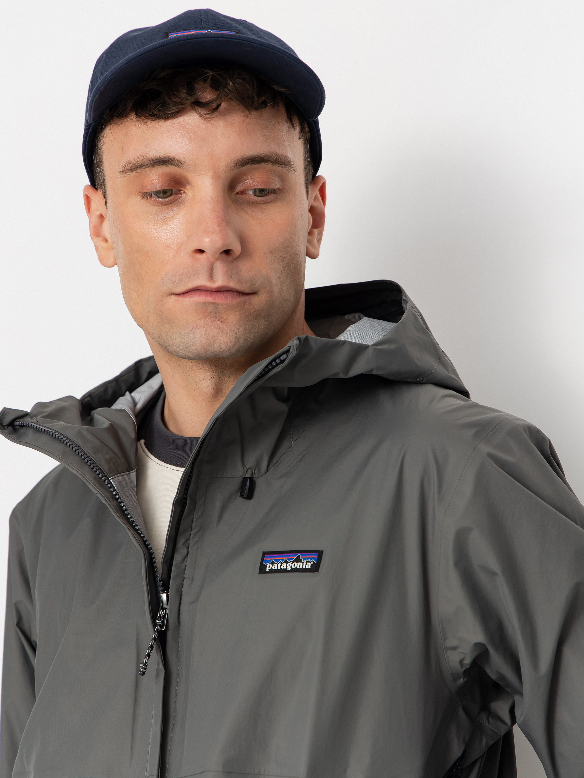 Яке Patagonia Torrentshell 3L (noble grey)