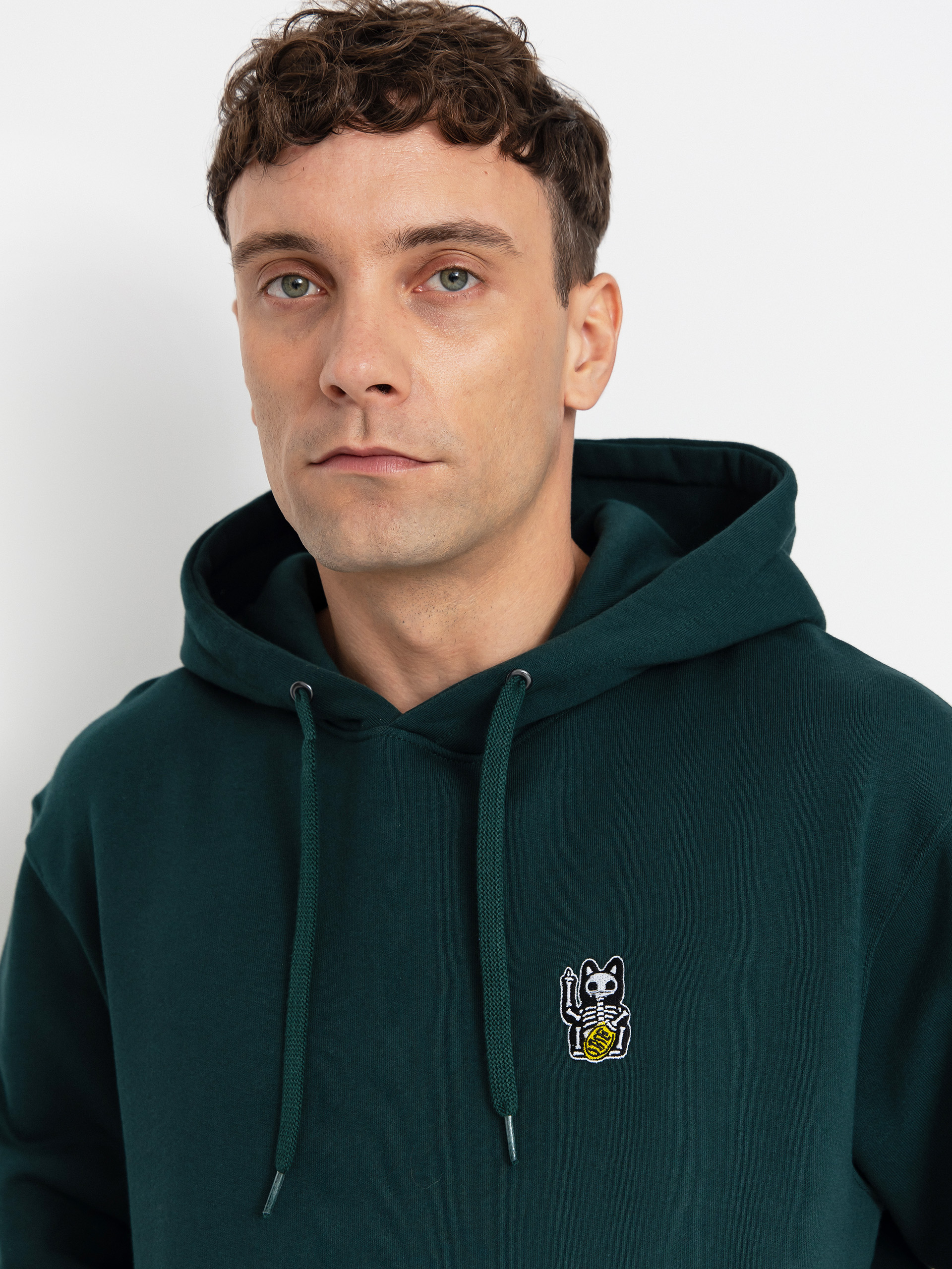 Суитшърт с качулка Iriedaily Bone Cat HD (nightforest)