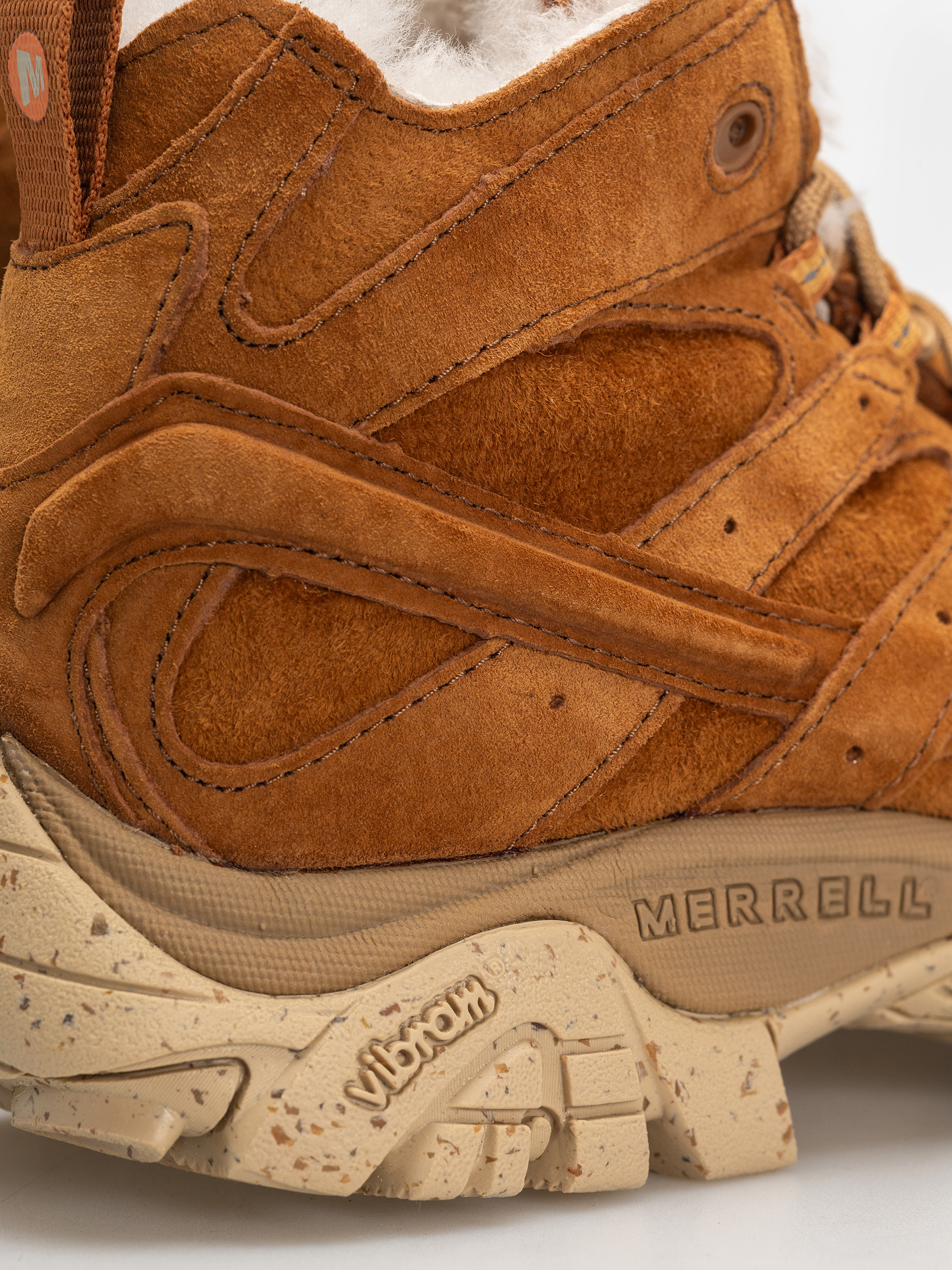 Обувки Merrell Moab 2 Decon Mid Cozy Luxe Se Wmn (korma)
