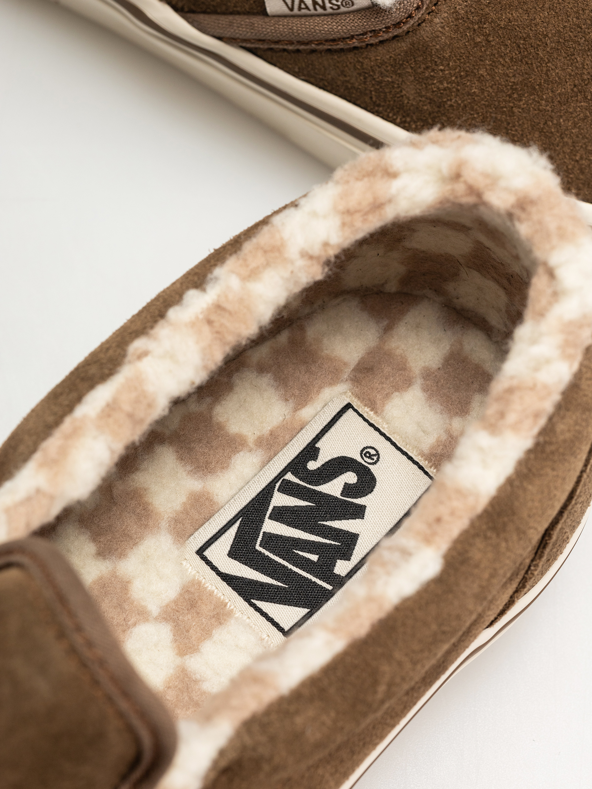 Обувки Vans Classic Slip On (cozy hug sepia)