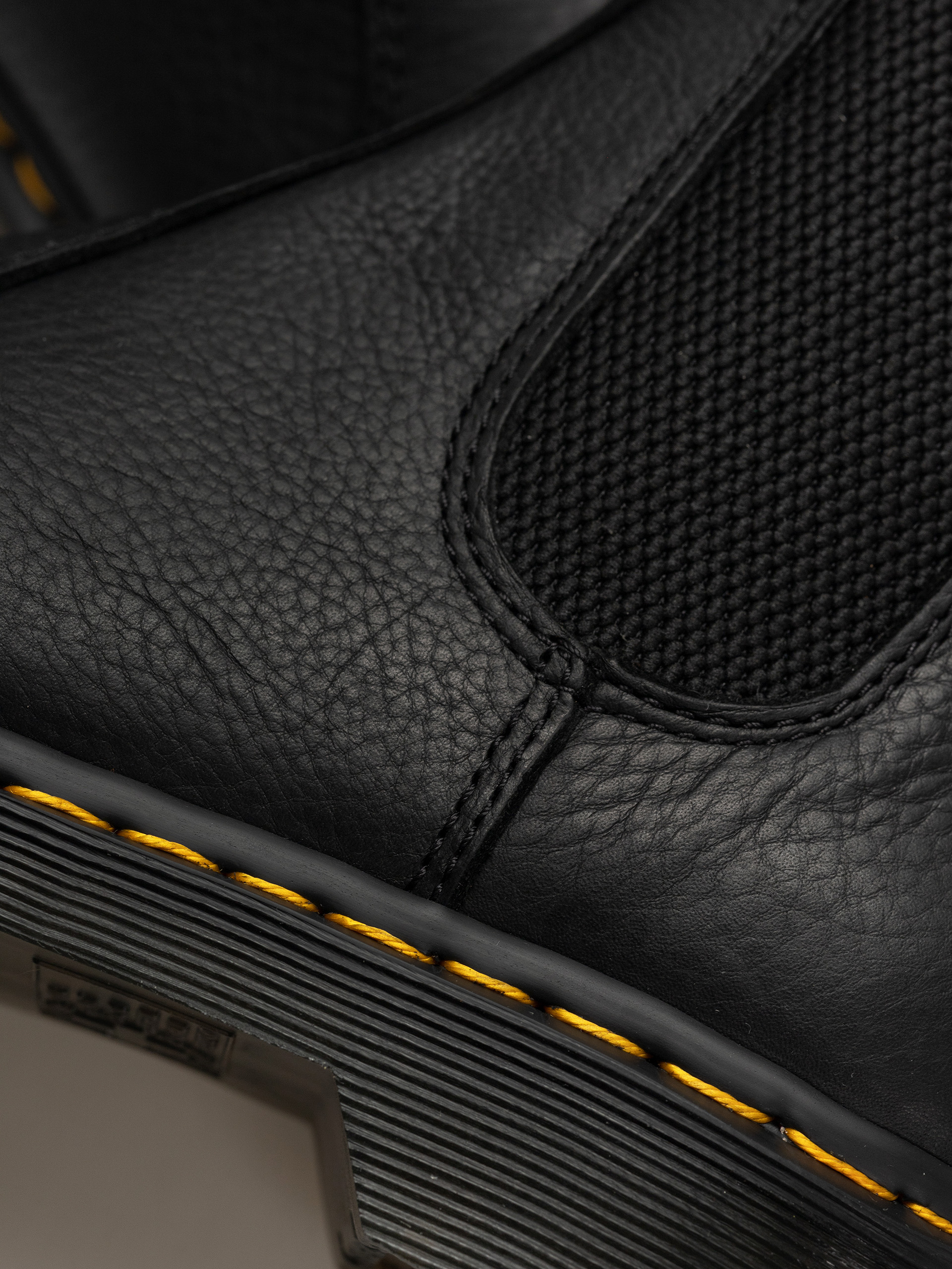 Обувки Dr. Martens 2976 Chelsea (black ambassador)