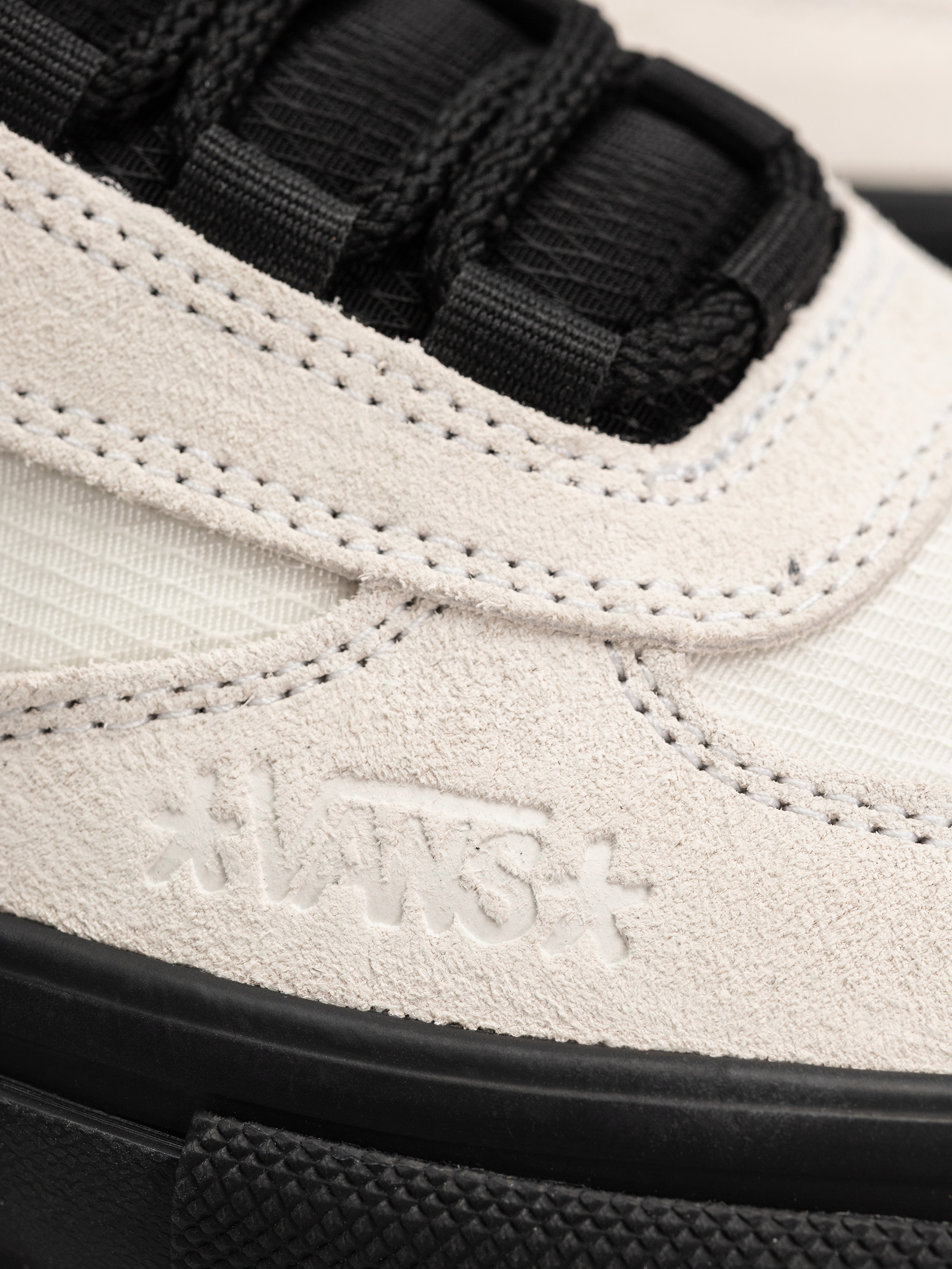 Обувки Vans Skate Safe Low (atiba bone white/black)