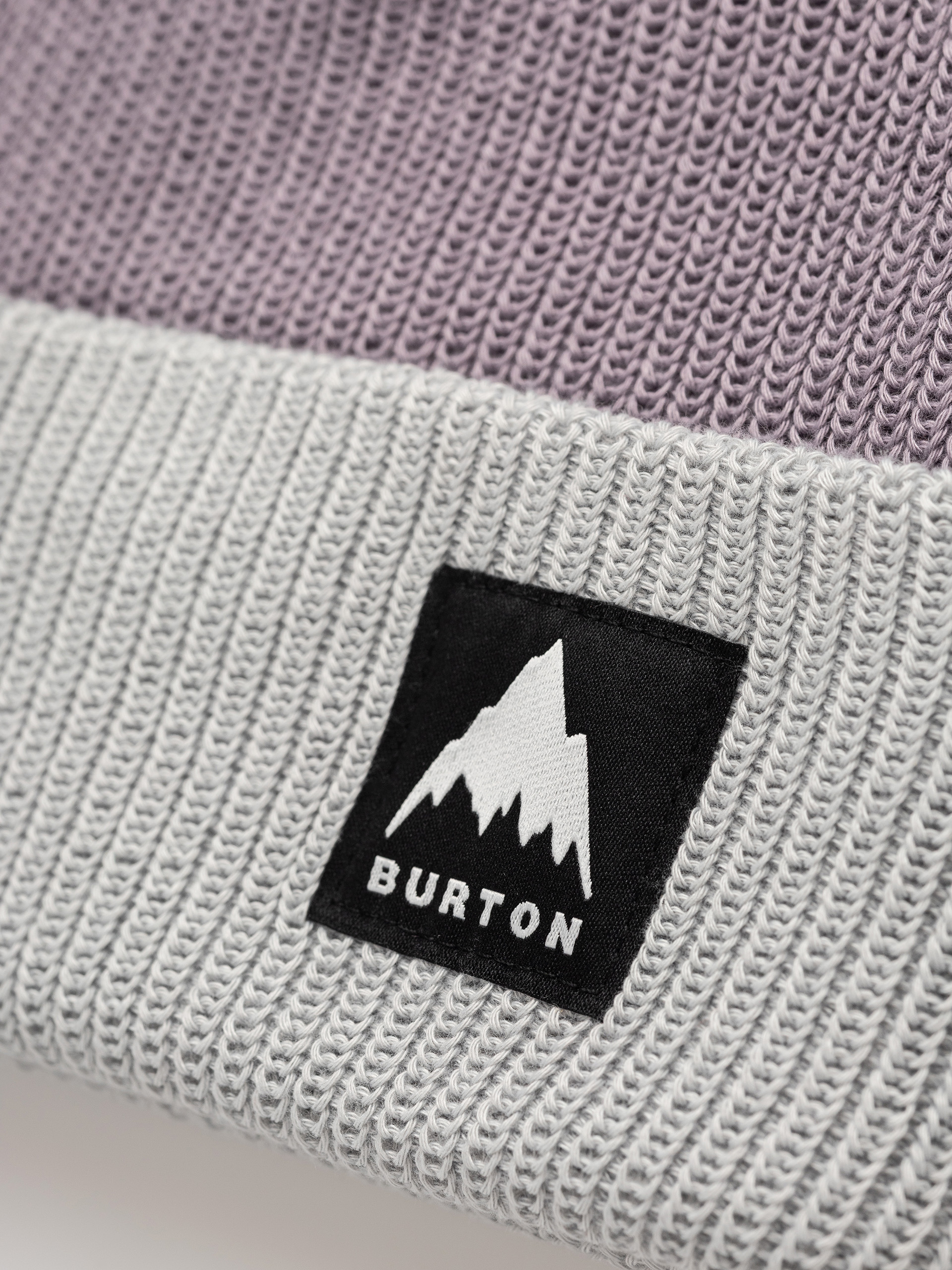Шапка Burton Recycled VT (washed lavender/gray cloud)