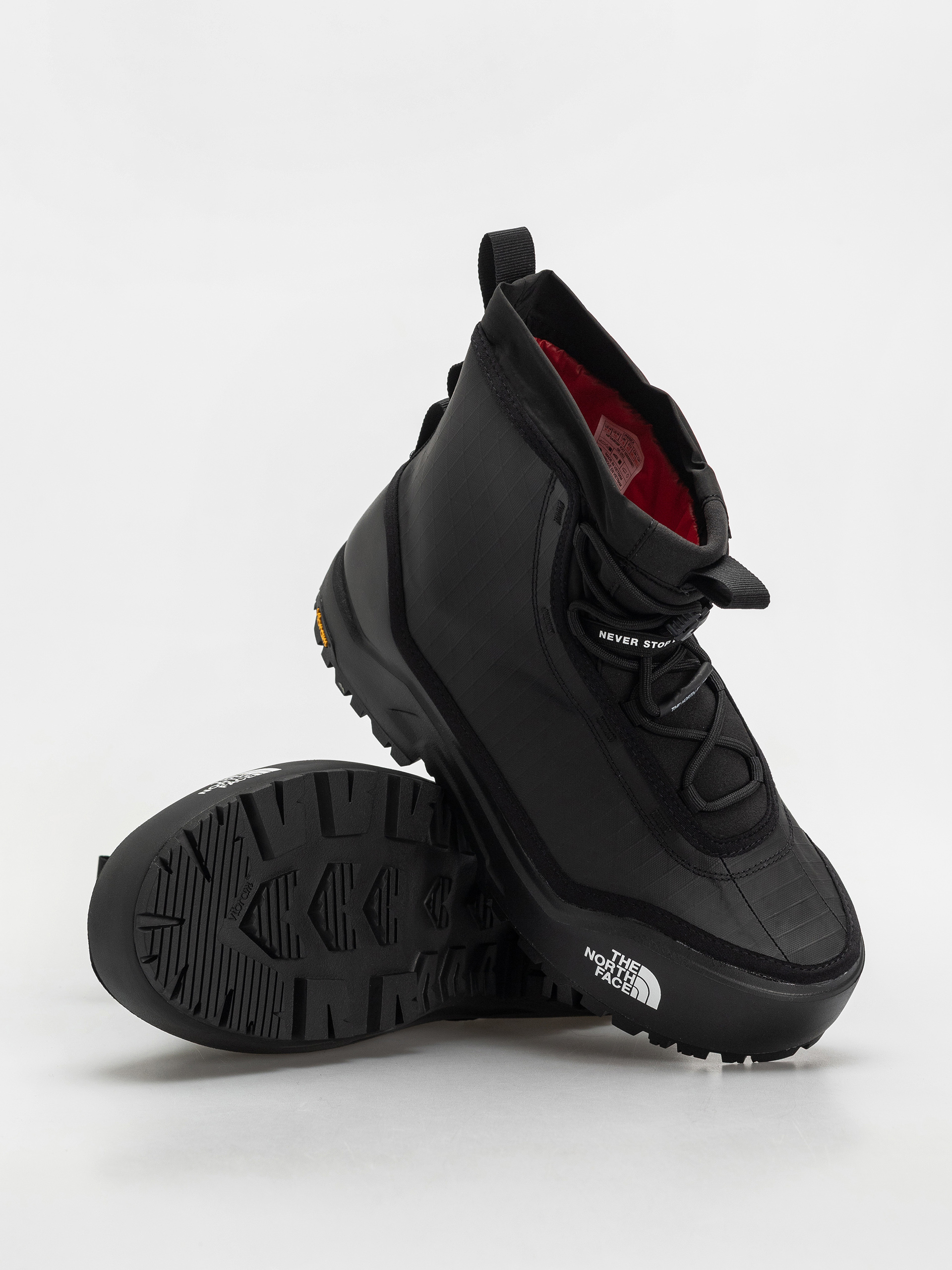 Обувки The North Face Base Camp 100 Wp (tnf black/tnf black)