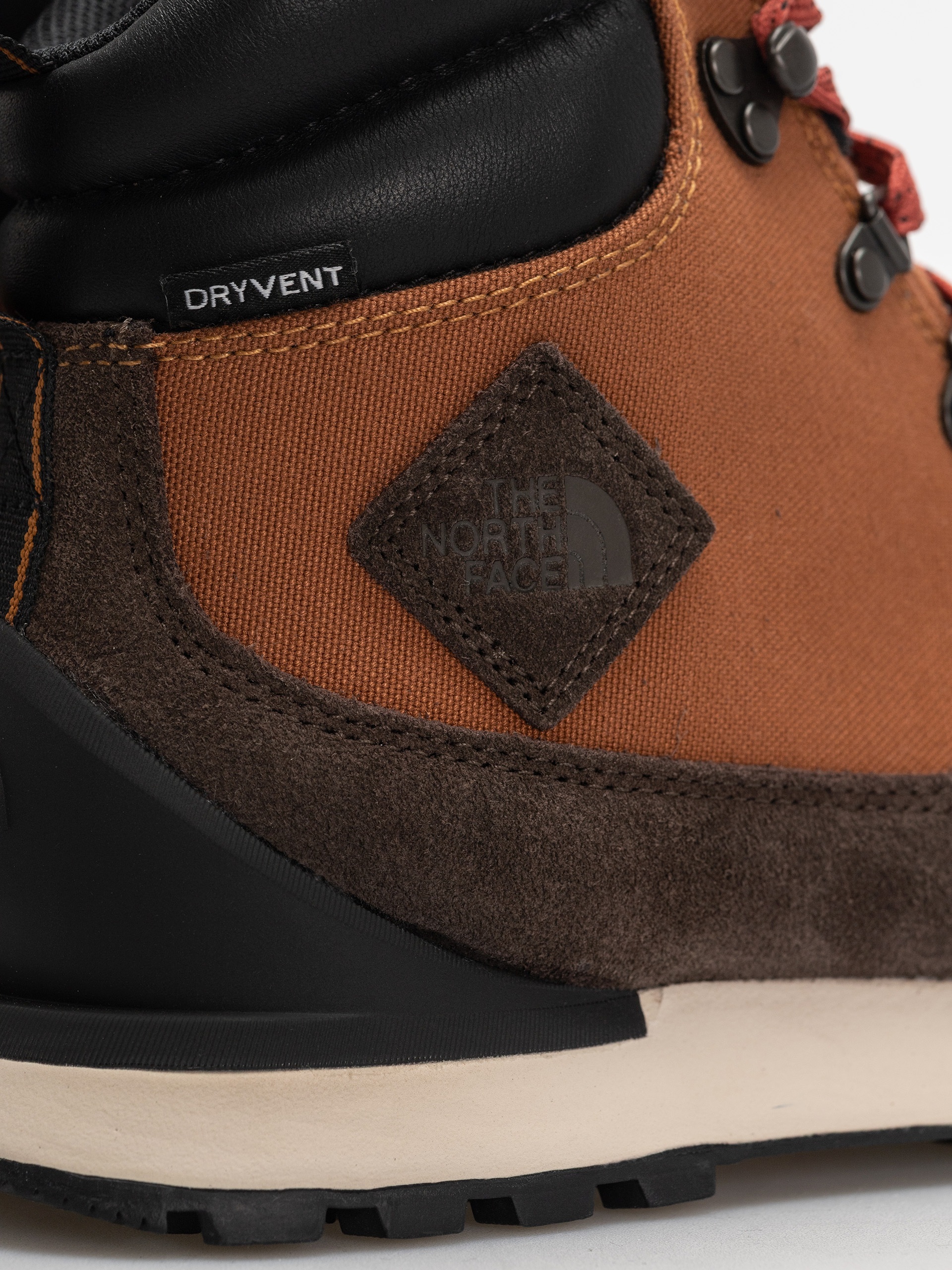 Обувки The North Face Back To Berkeley Iv Textile Wp (burnt umber/mars dust)