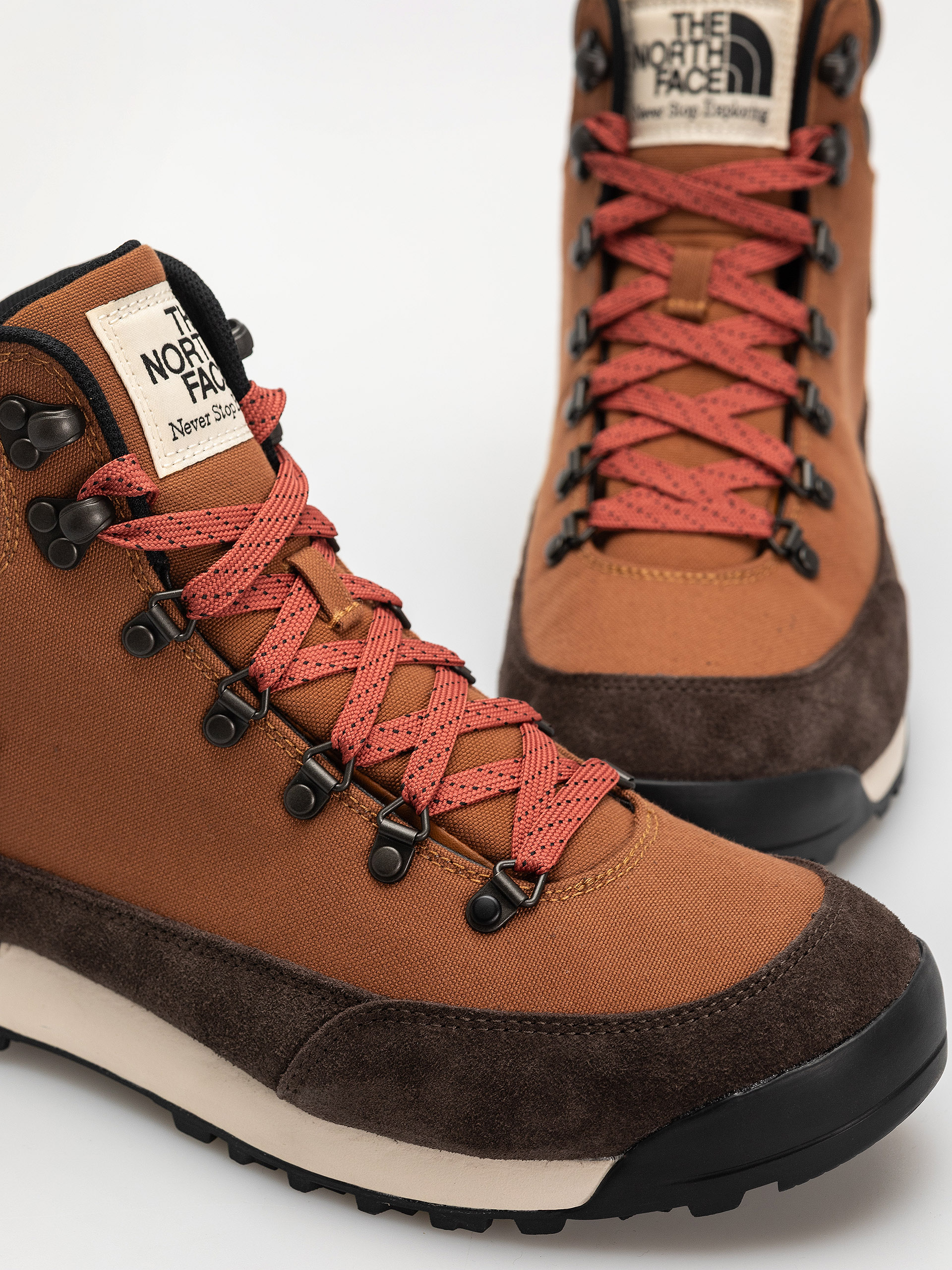 Обувки The North Face Back To Berkeley Iv Textile Wp (burnt umber/mars dust)