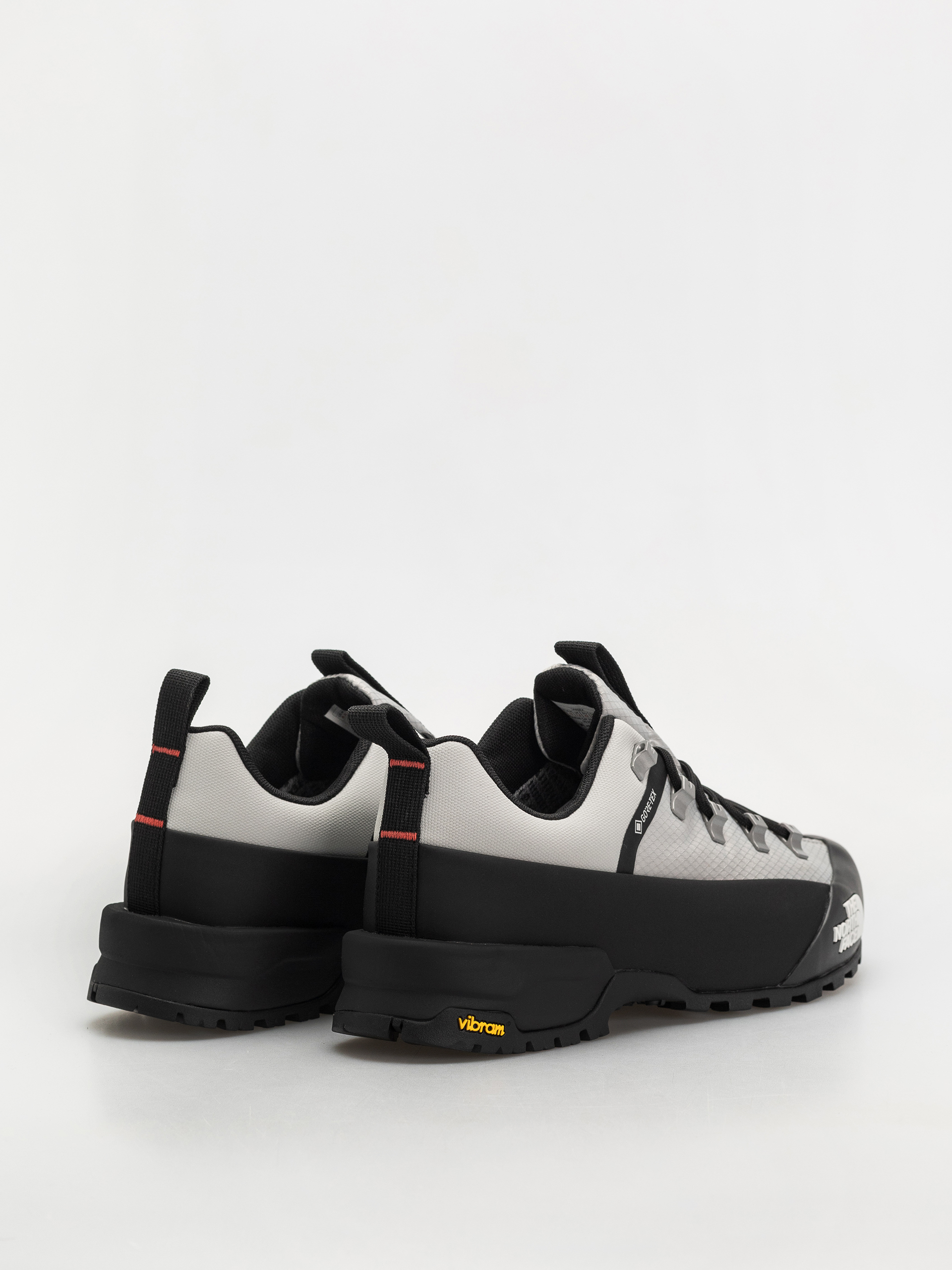 Обувки The North Face Glenclyffe Low Gore Tex (high rise grey/tnf red)