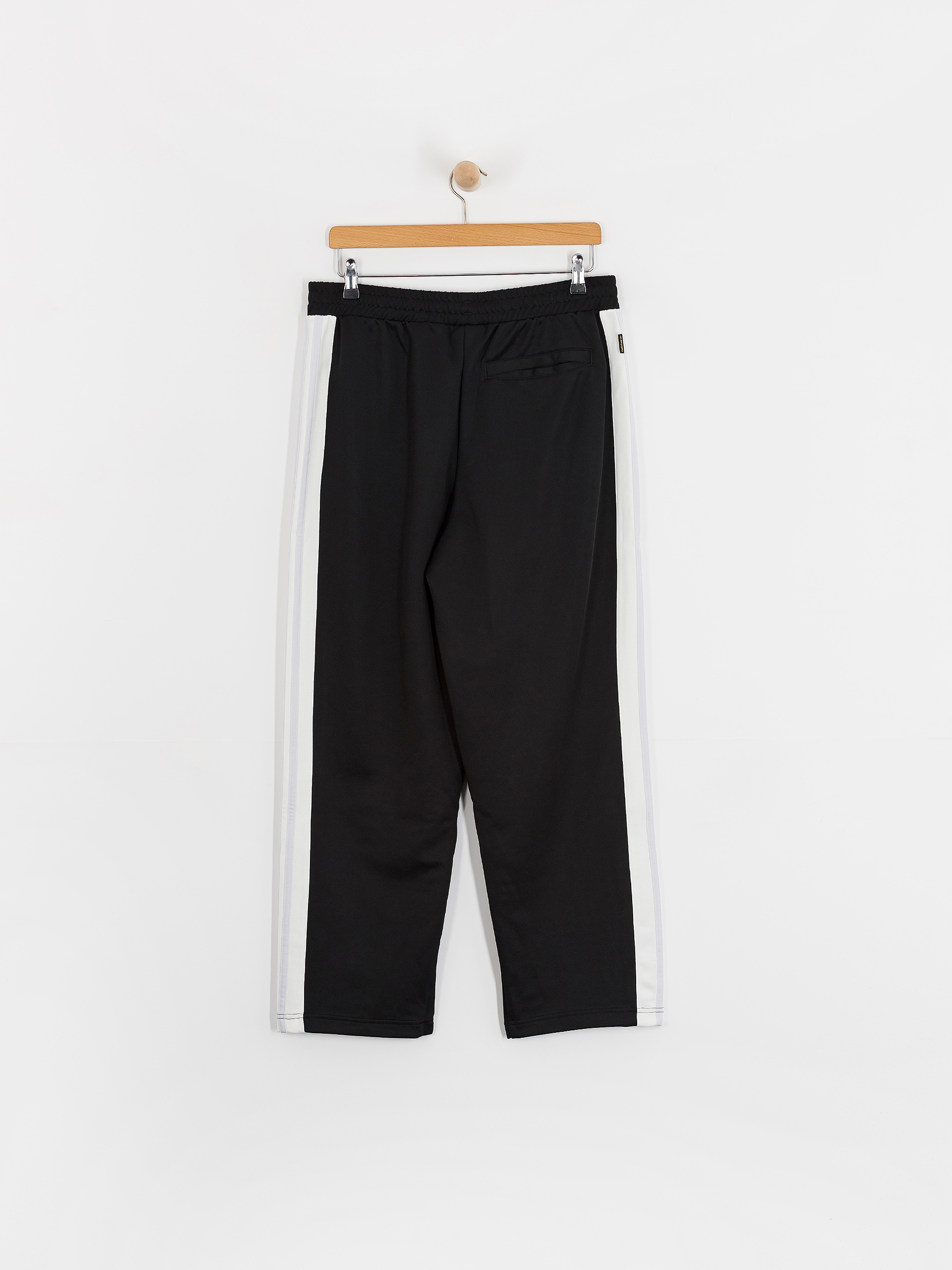 Панталони adidas Tyshawn (black/white/dshgry)