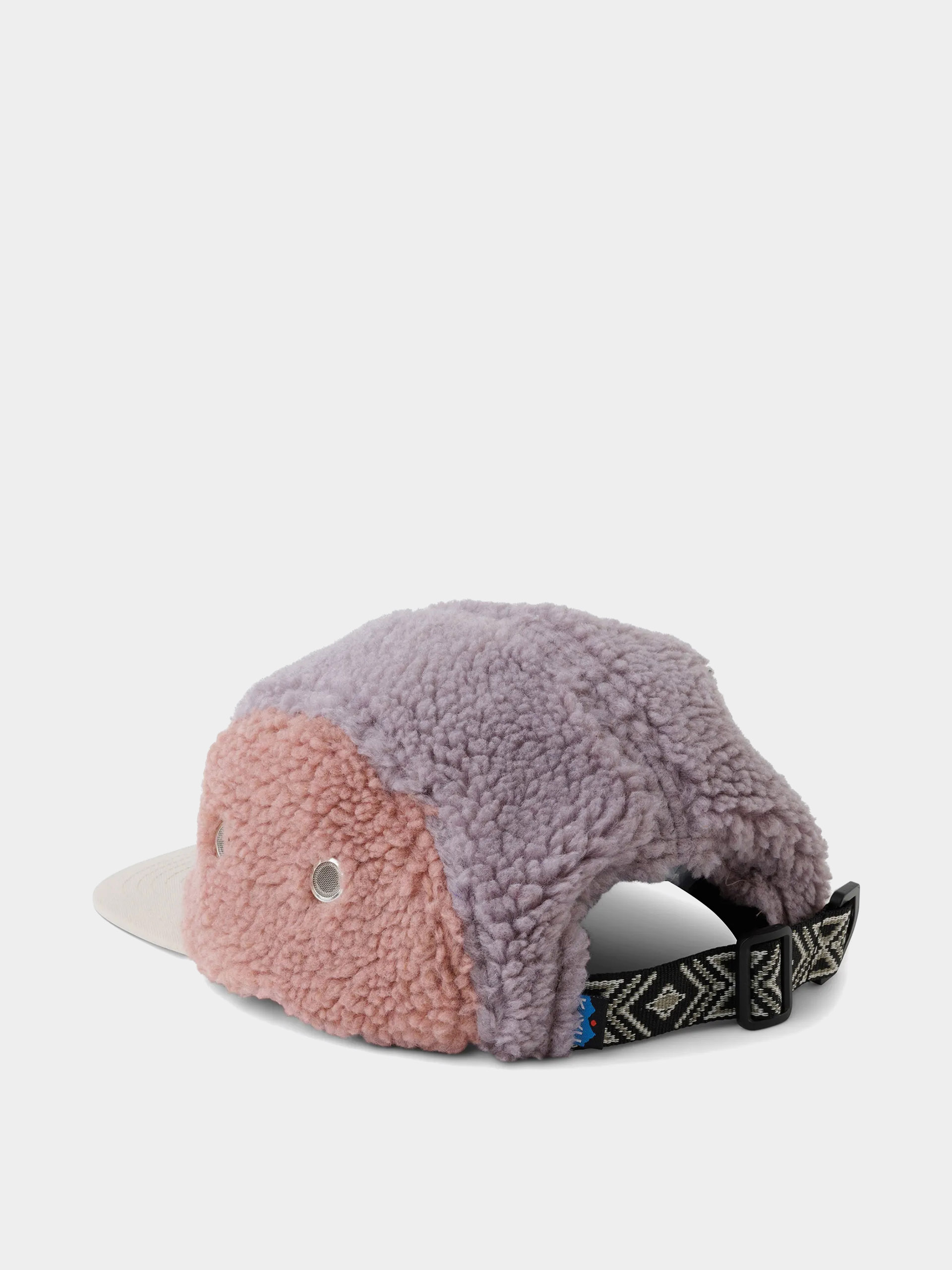 Шапка с козирка Kavu Fur Ball Camp (pastel moon)