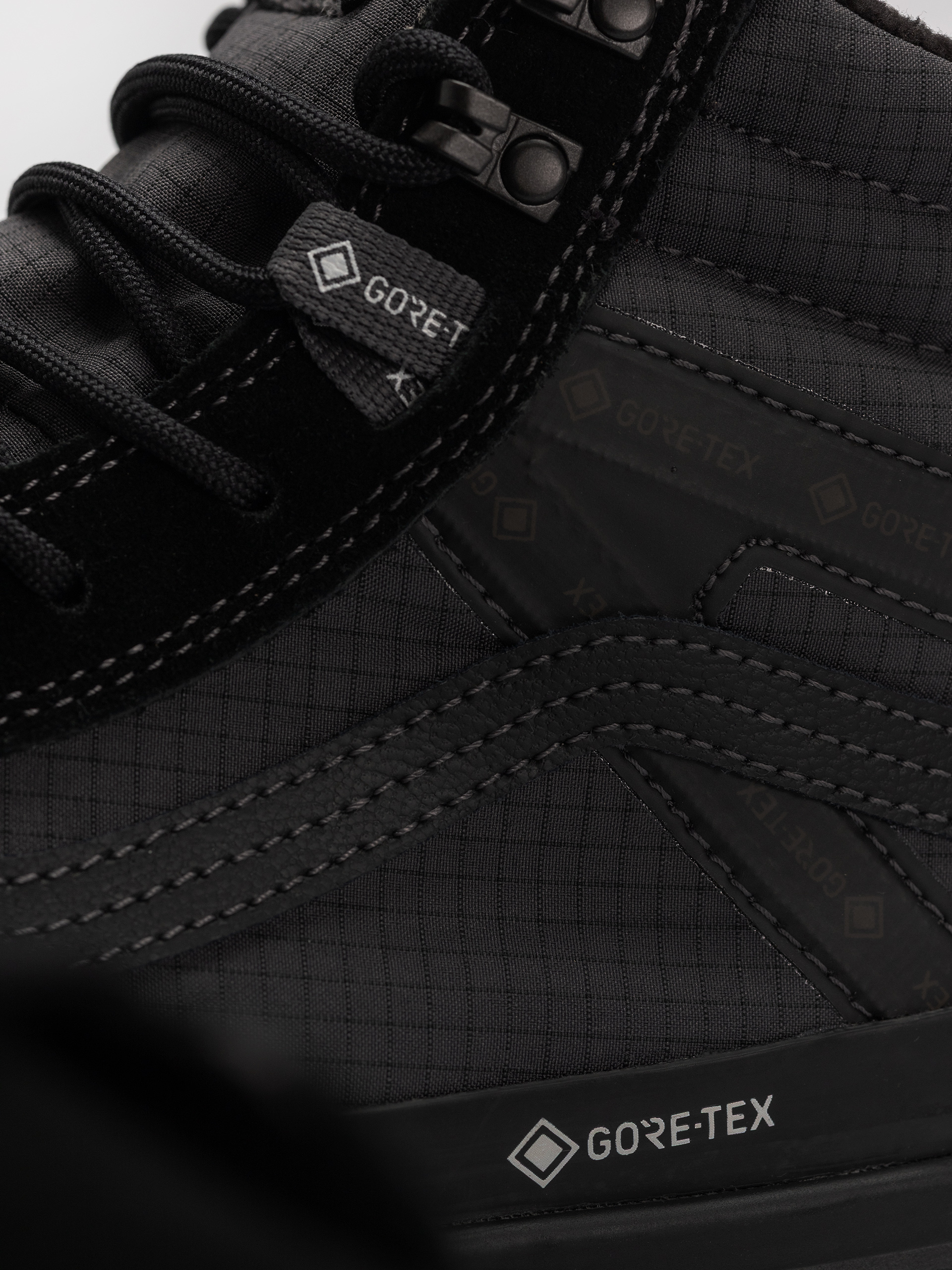 Обувки Vans Mte Sk8 Hi Gore Tex Insulated (black/black)