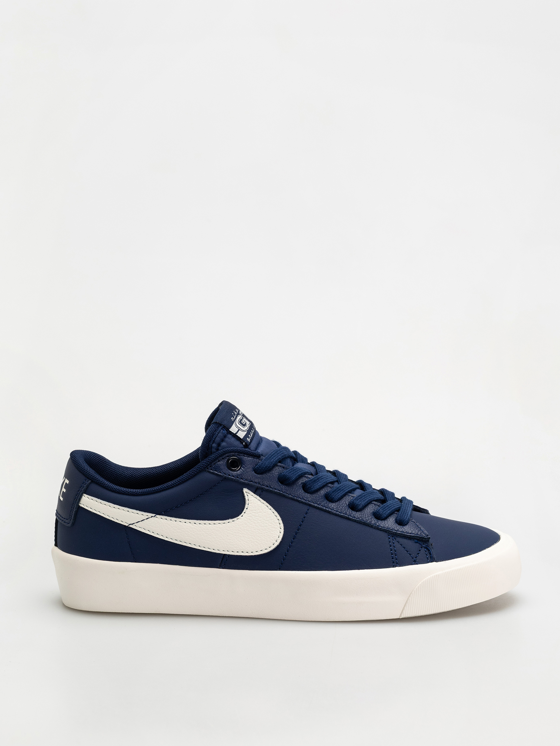 Обувки Nike SB Blazer Low Pro GT (blue void/sail blue void)