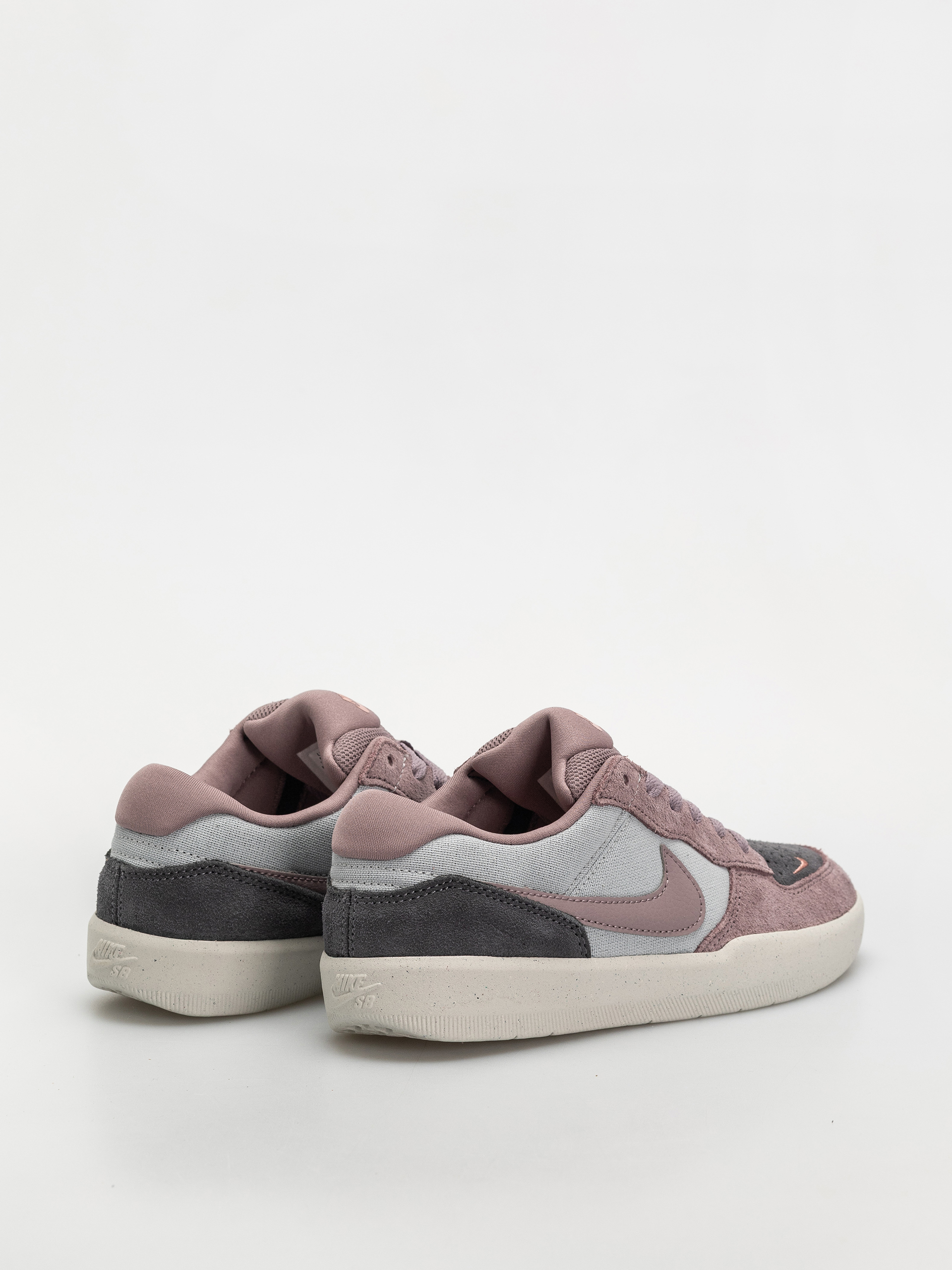 Обувки Nike SB Force 58 (flt silver/taupe grey dark grey)