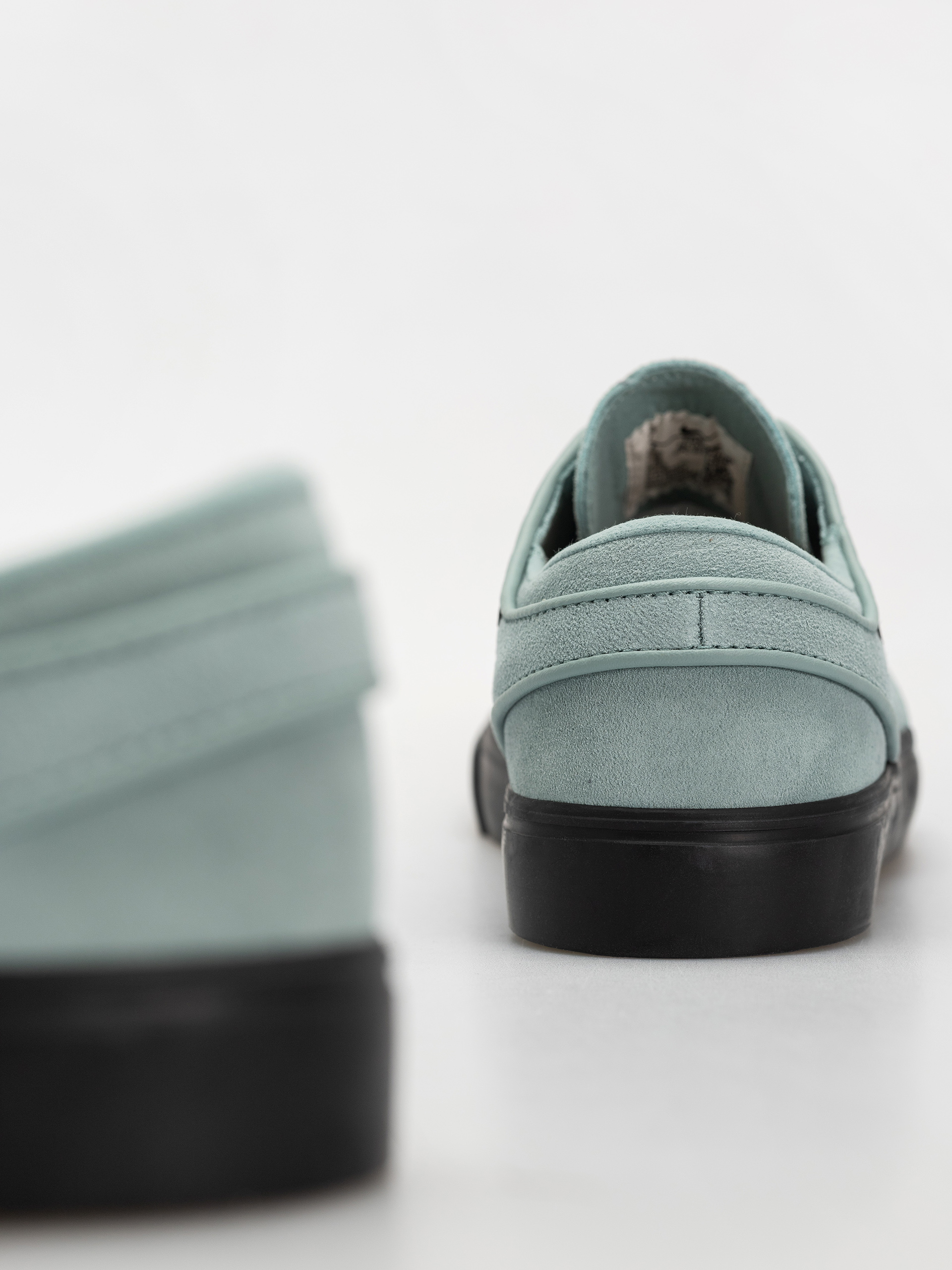 Обувки Nike SB Zoom Janoski OG+ (cannon/black black gum light brown)