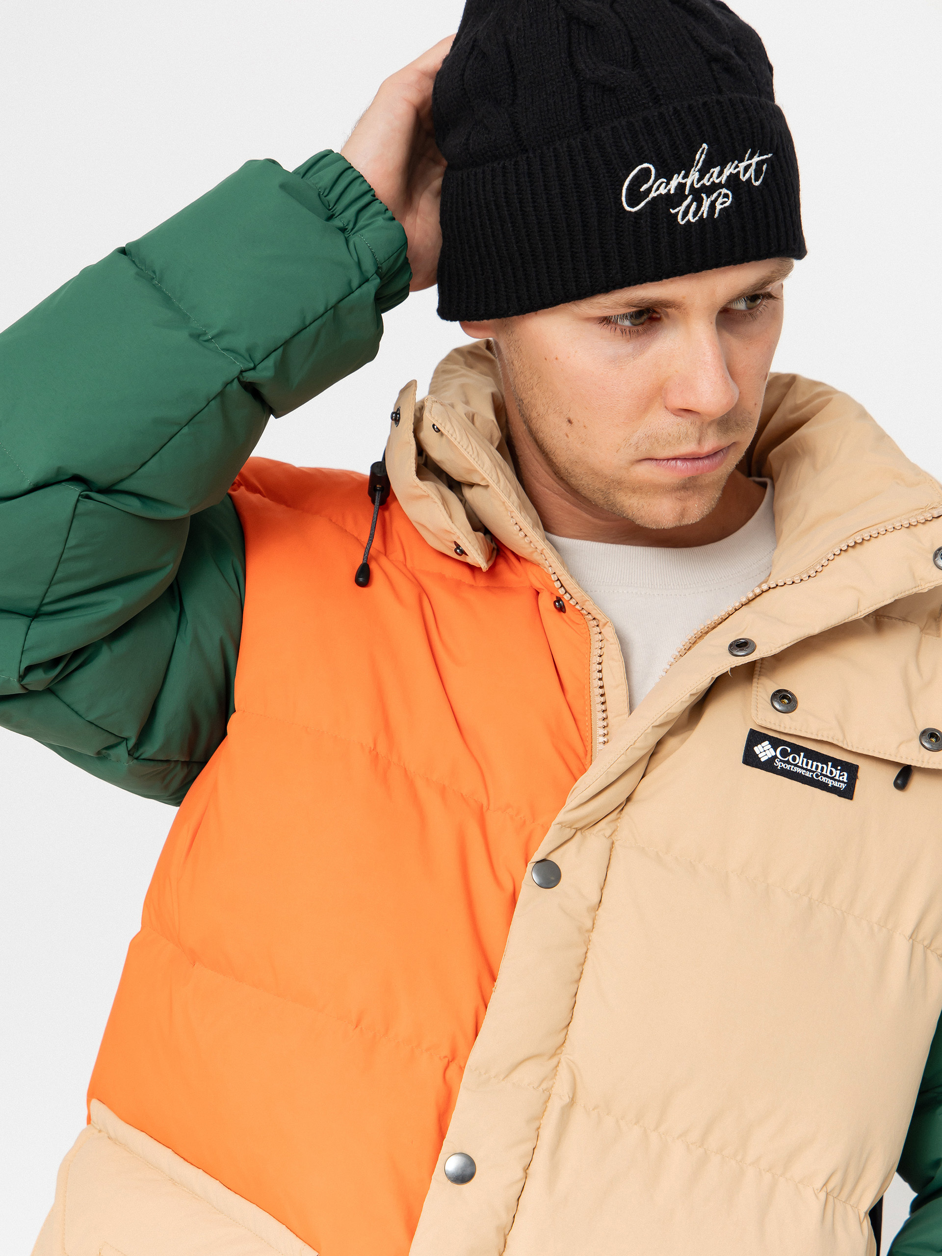 Яке Columbia Wallowa Down Hooded (canoe/zing/rain forest/black)