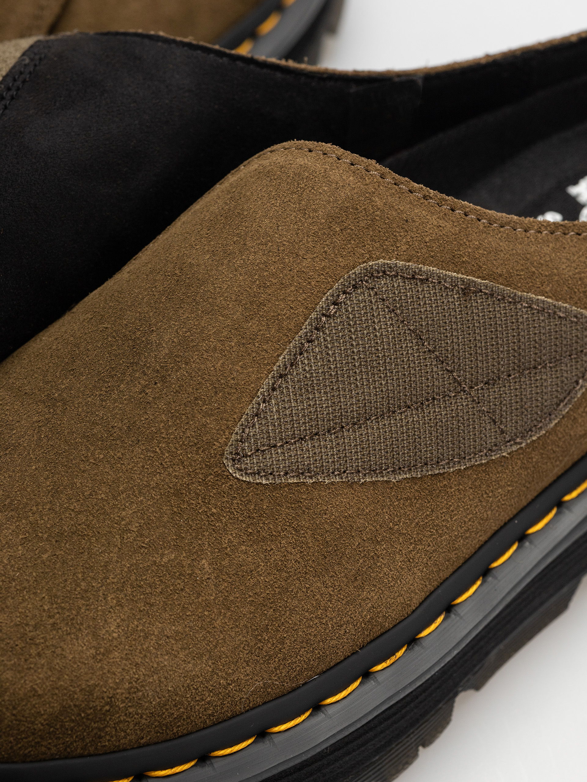 Обувки Dr. Martens ZebZag AnyWair Mule (dms olive eh suede)