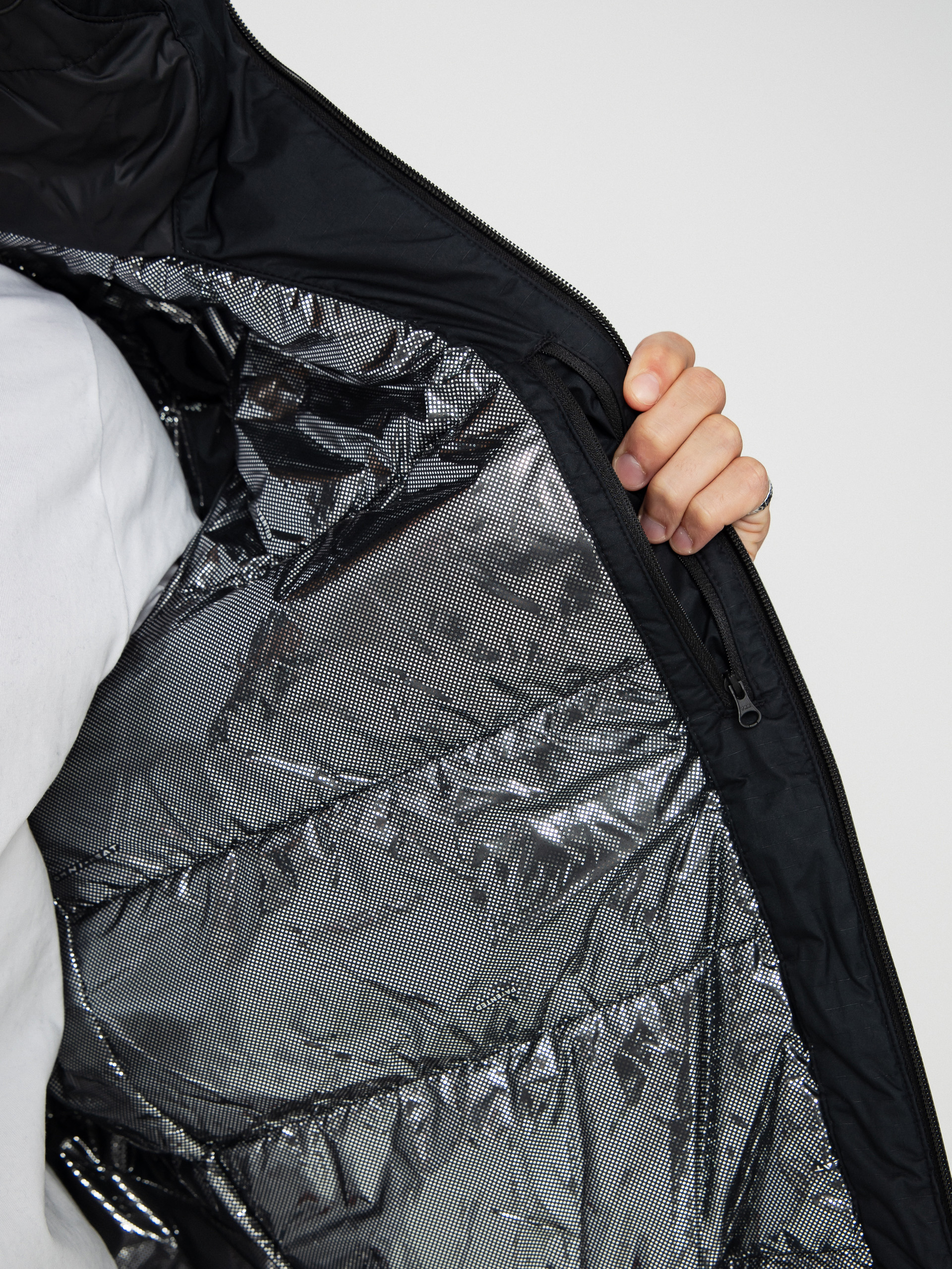 Яке Columbia Point Park II Insulated (black)