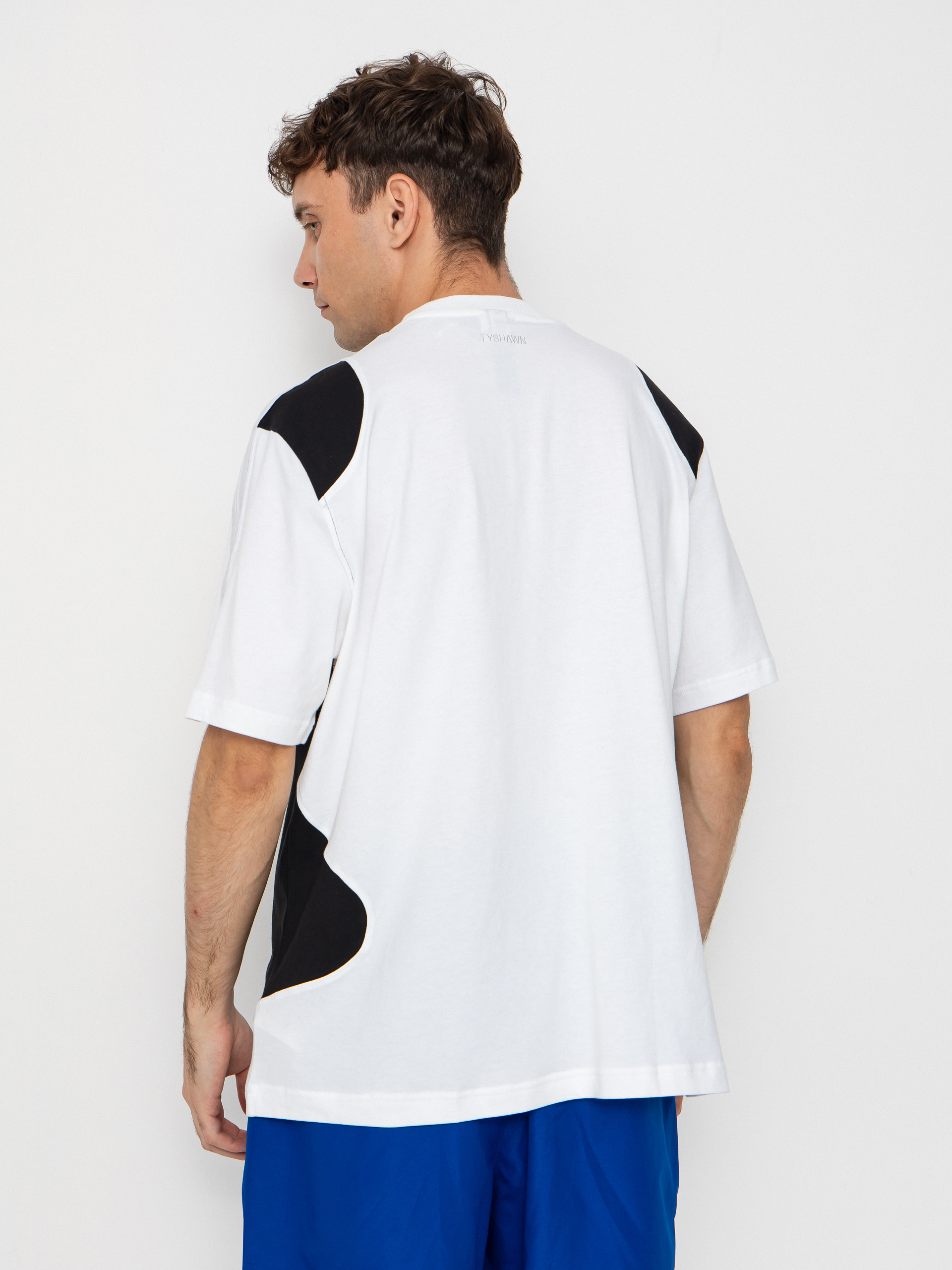 Тениска adidas Tyshawn (white/black)