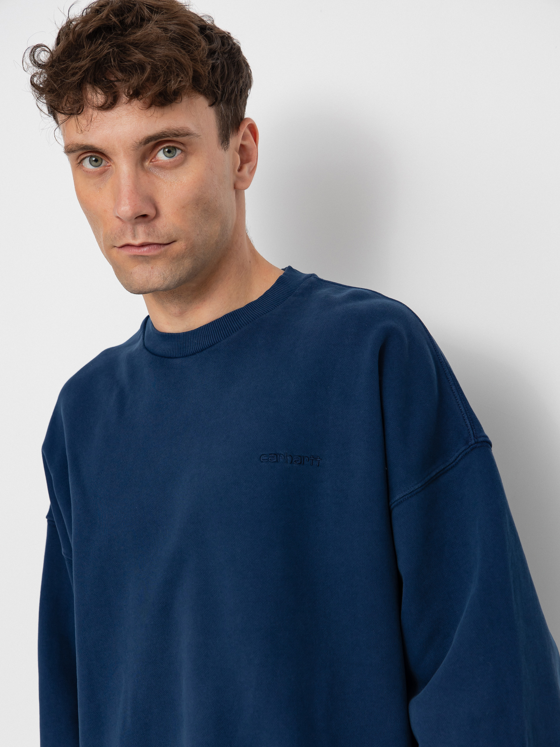 Суитшърт Carhartt WIP Benton (jupiter/garment dyed)