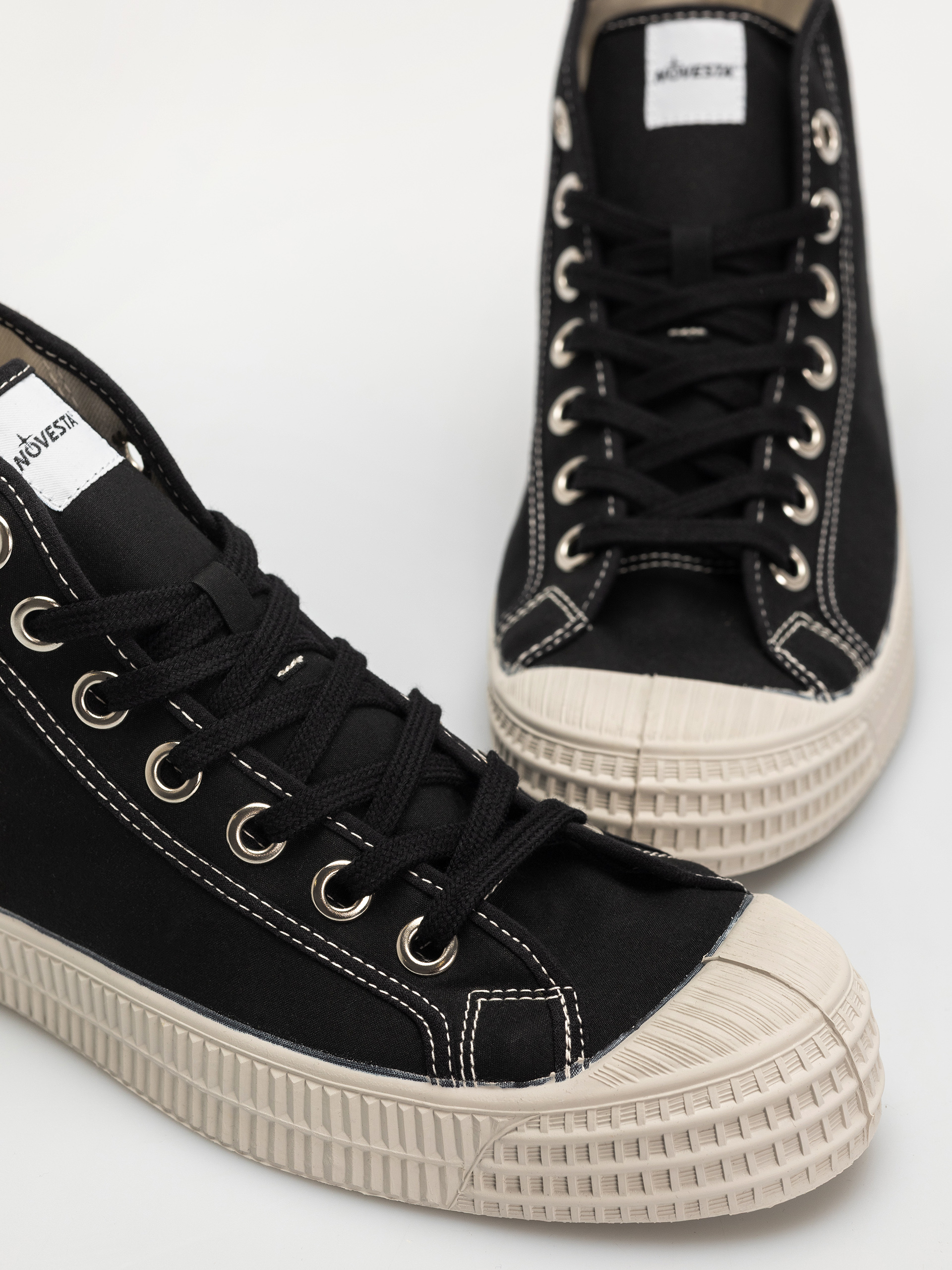 Обувки Novesta Star Dribble (wax black)