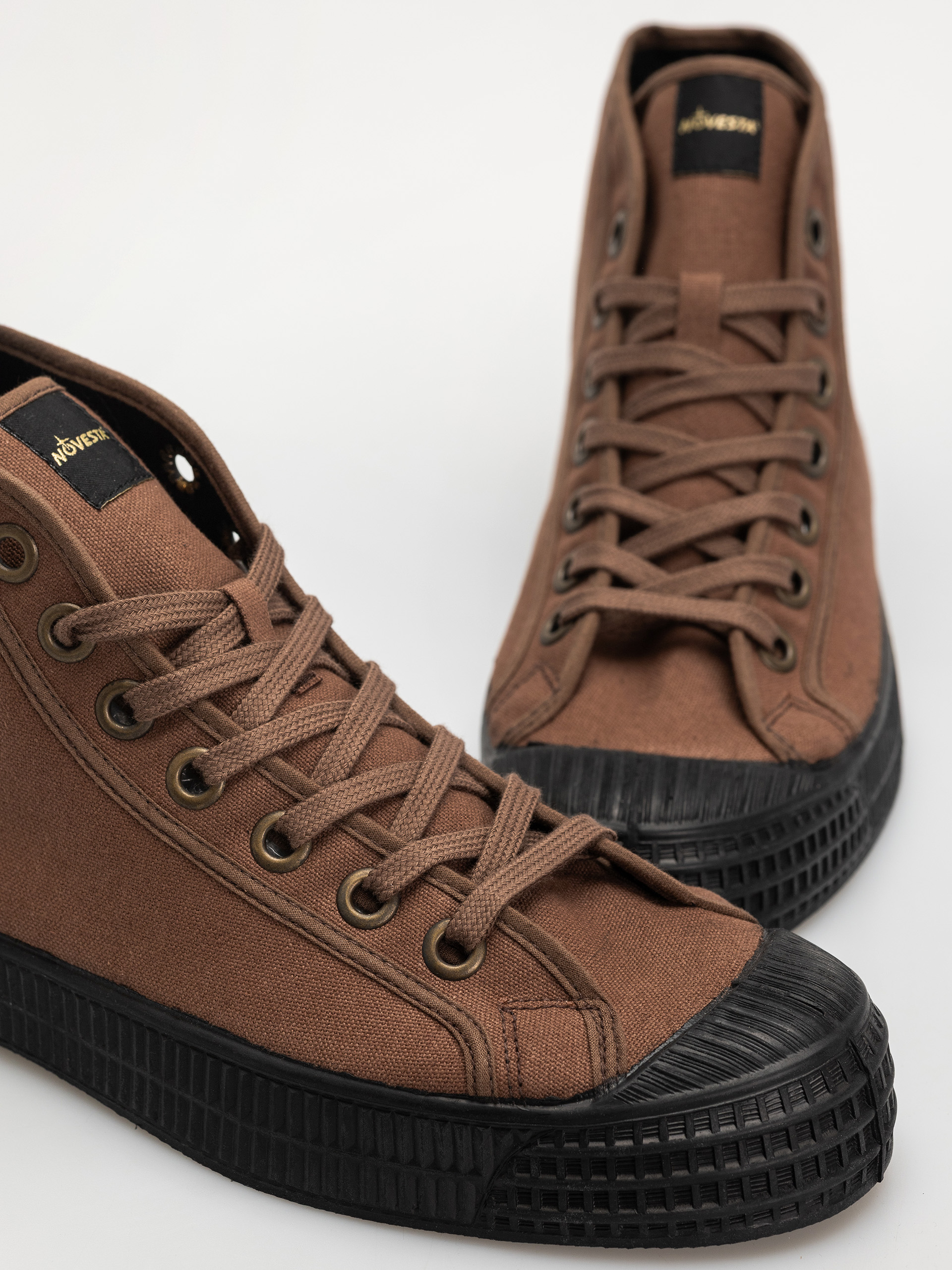 Обувки Novesta Star Dribble (potting soil)