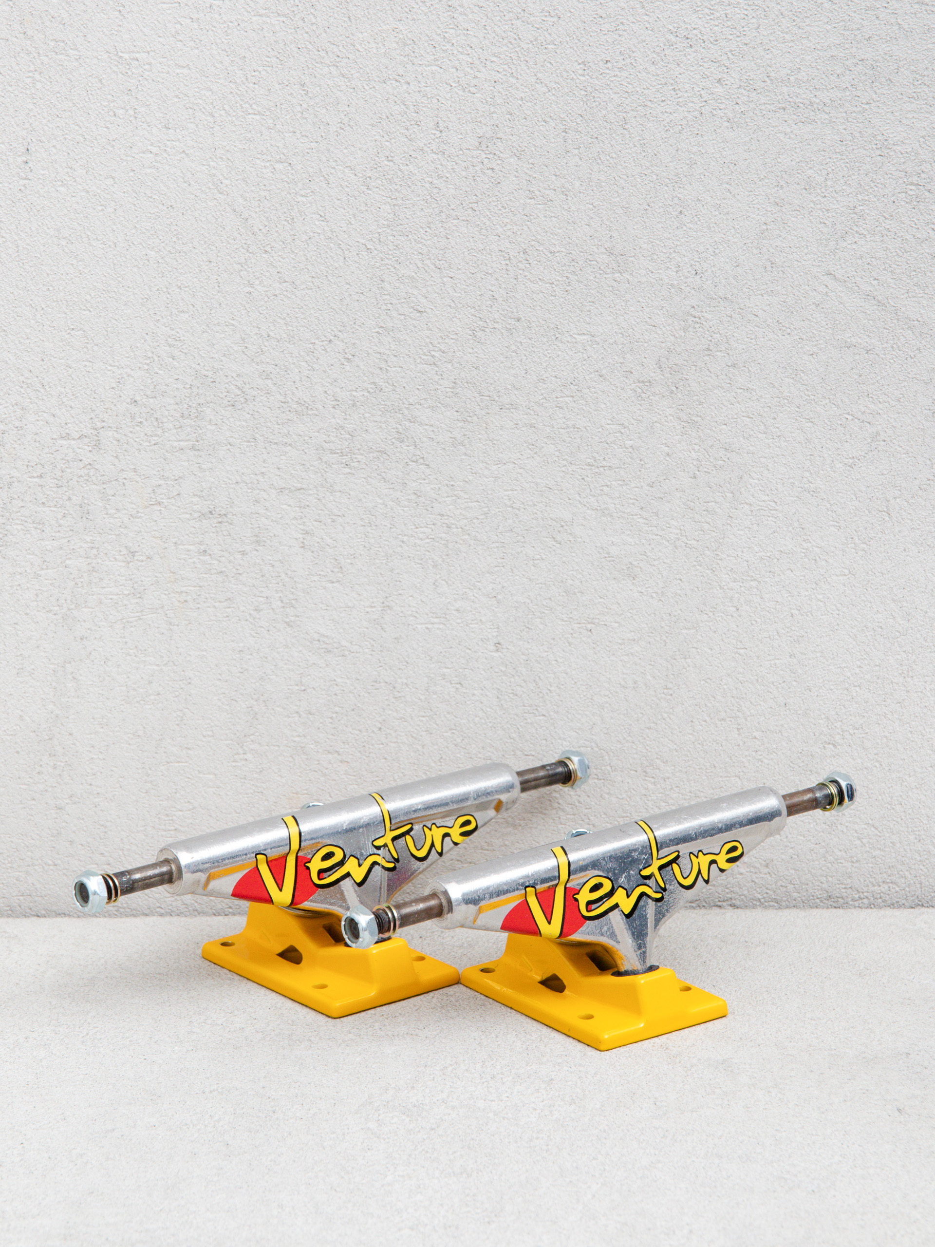 Колесари Venture Full Bleed (polished/yellow)