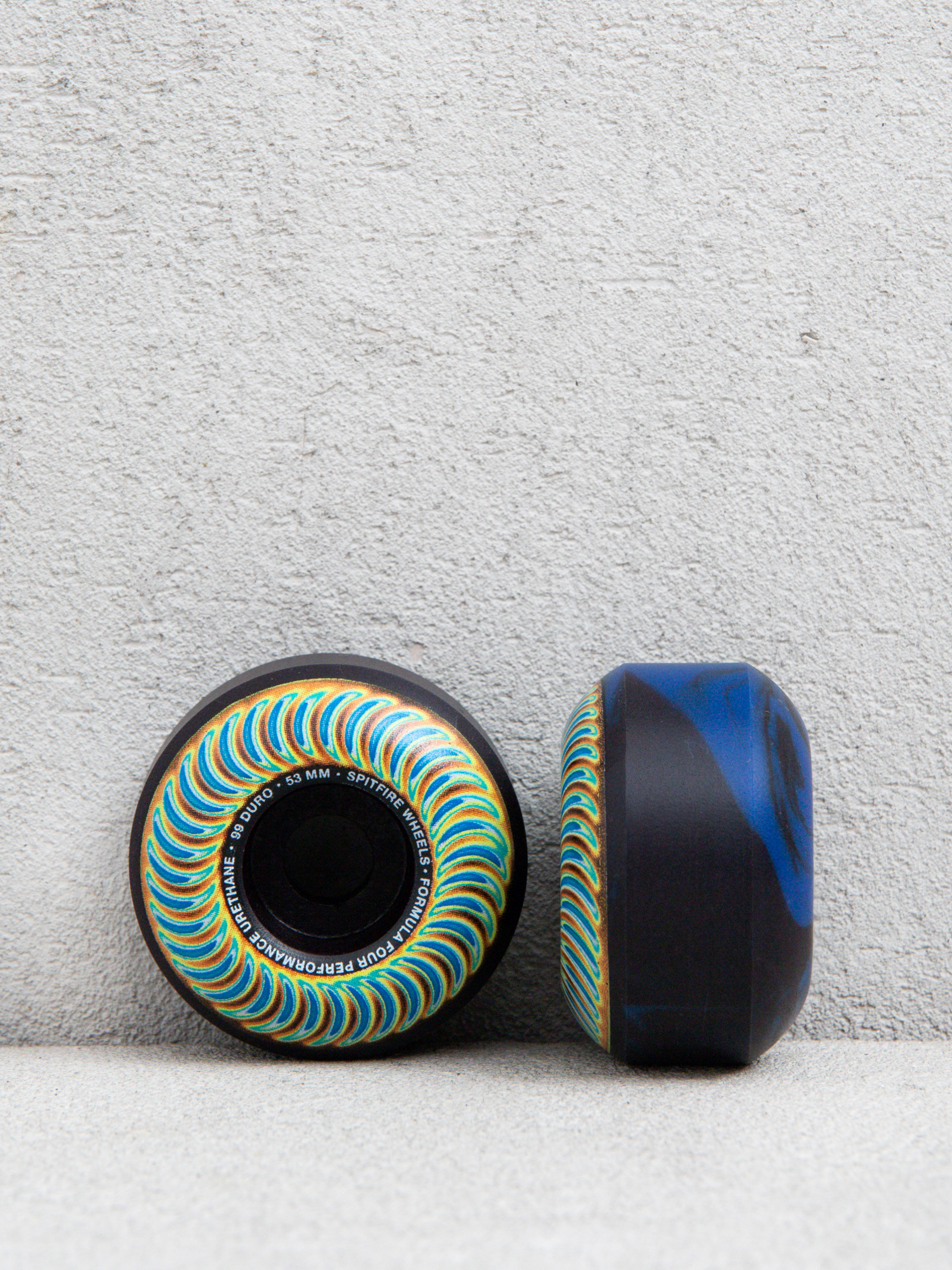 Колелца Spitfire F4 99D Radioactive Classic (black/blue swirl)