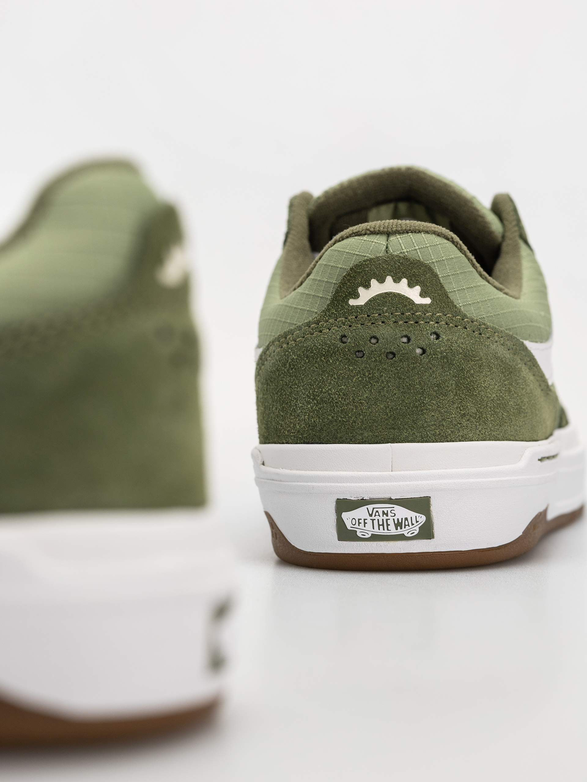 Обувки Vans Bmx Proof Wafflecup (olive/white)