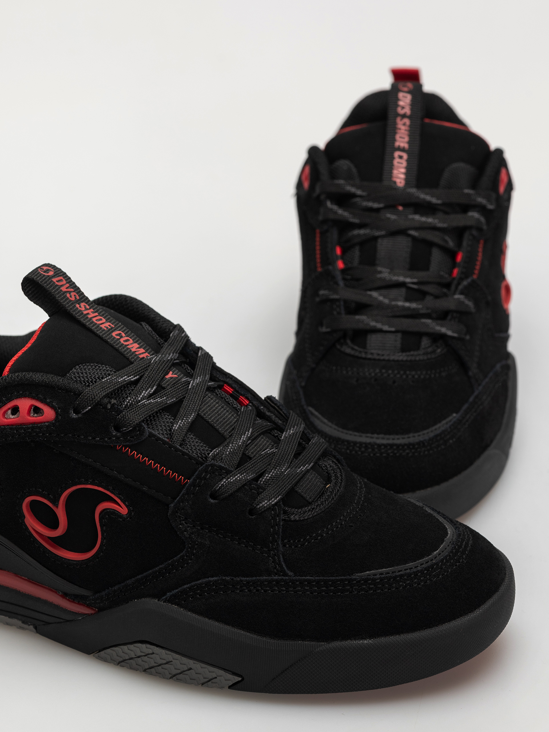 Обувки DVS Slot (blk/blk/red)