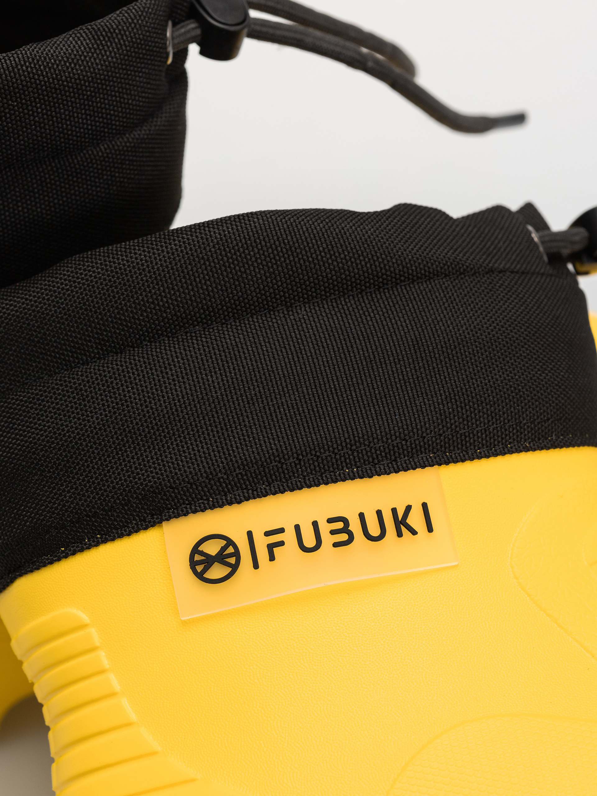 Обувки Fubuki Niseko 3.0 Low (yellow)