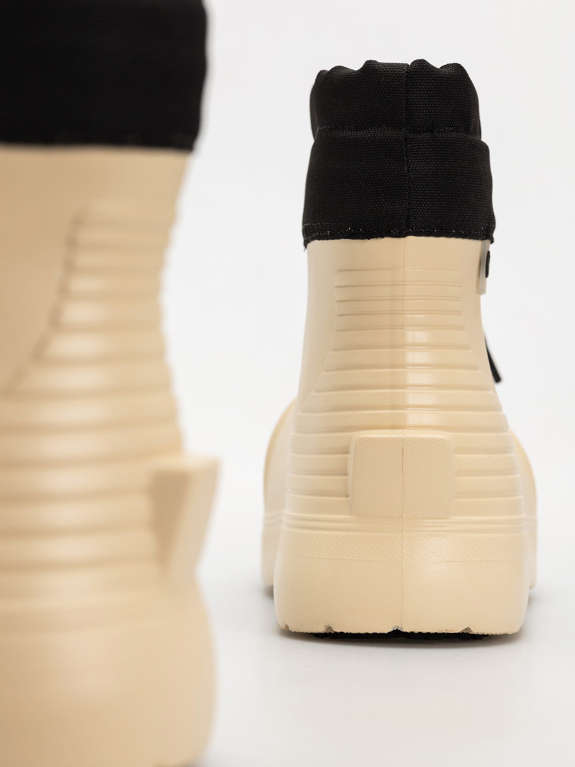 Обувки Fubuki Niseko 3.0 Low (sand)