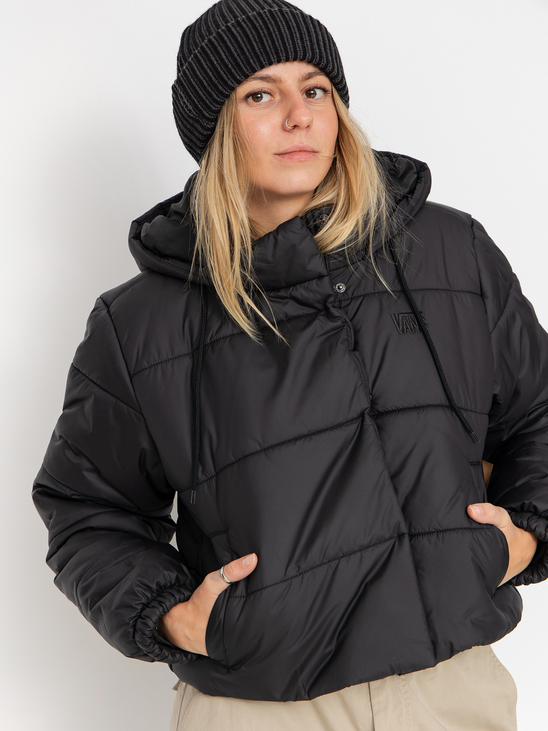 Яке Vans Hillgate Cropped Puffer Wmn (black)