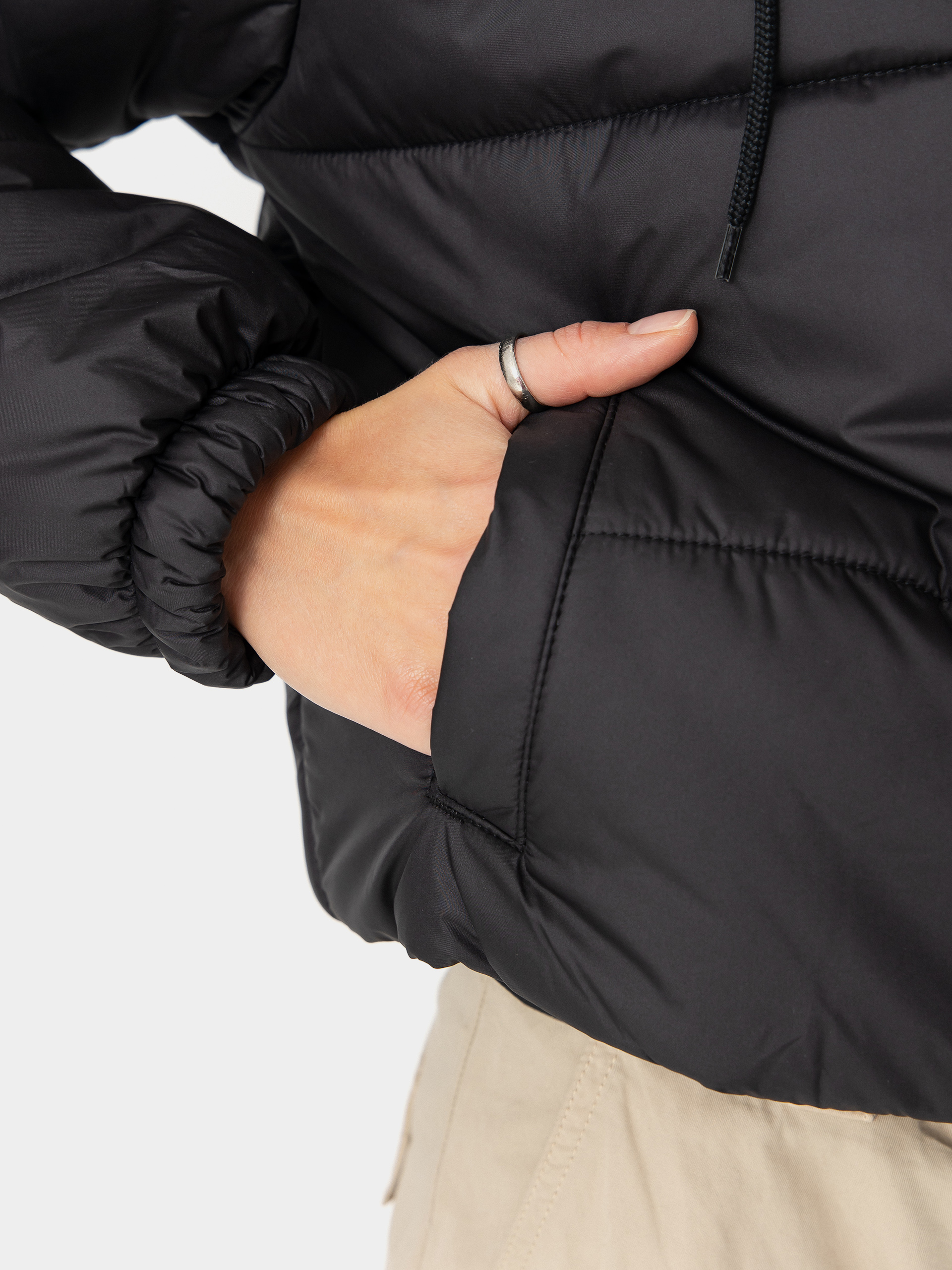 Яке Vans Hillgate Cropped Puffer Wmn (black)