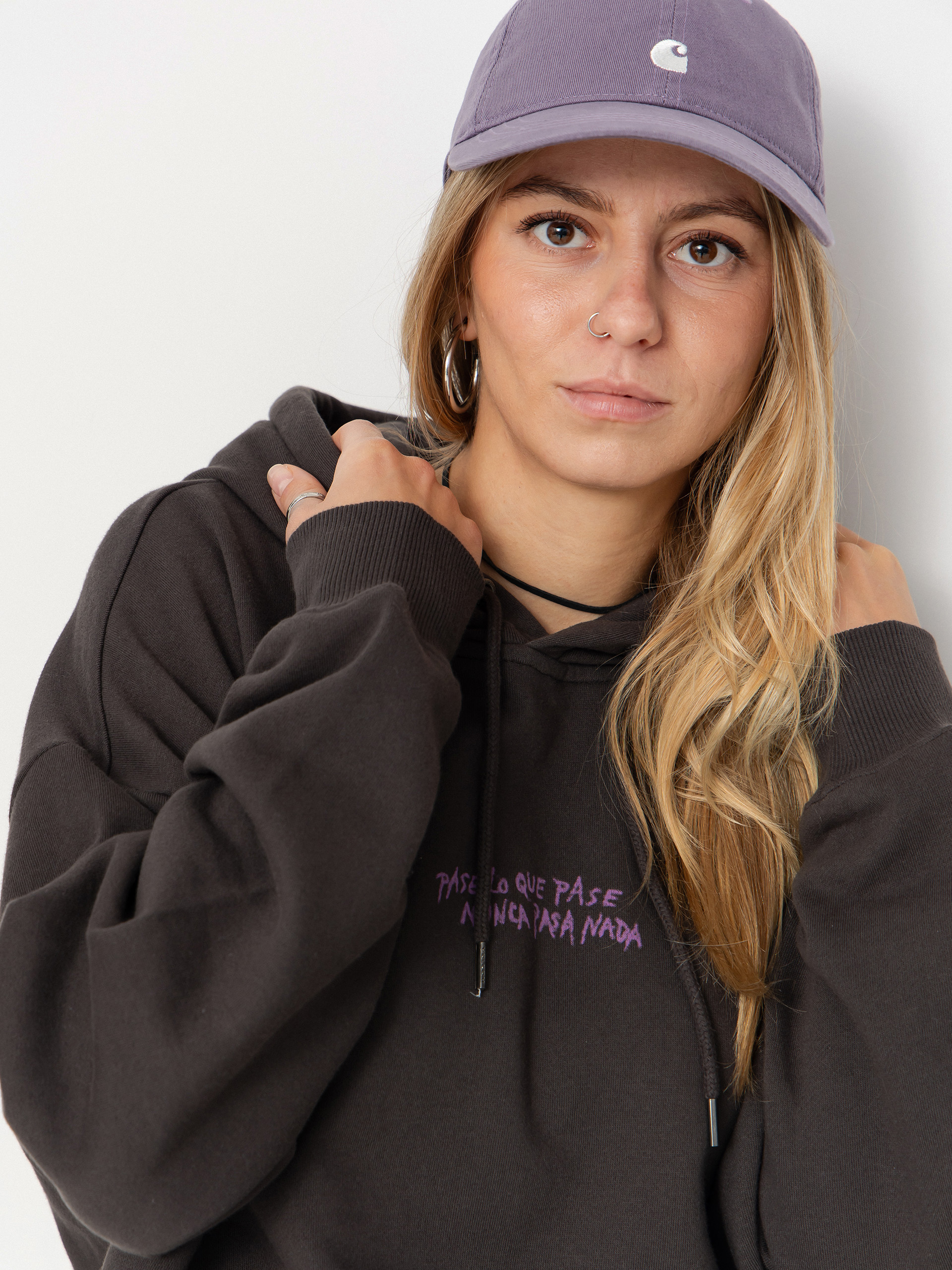 Суитшърт с качулка Volcom Moove On HD Wmn (vintage black)