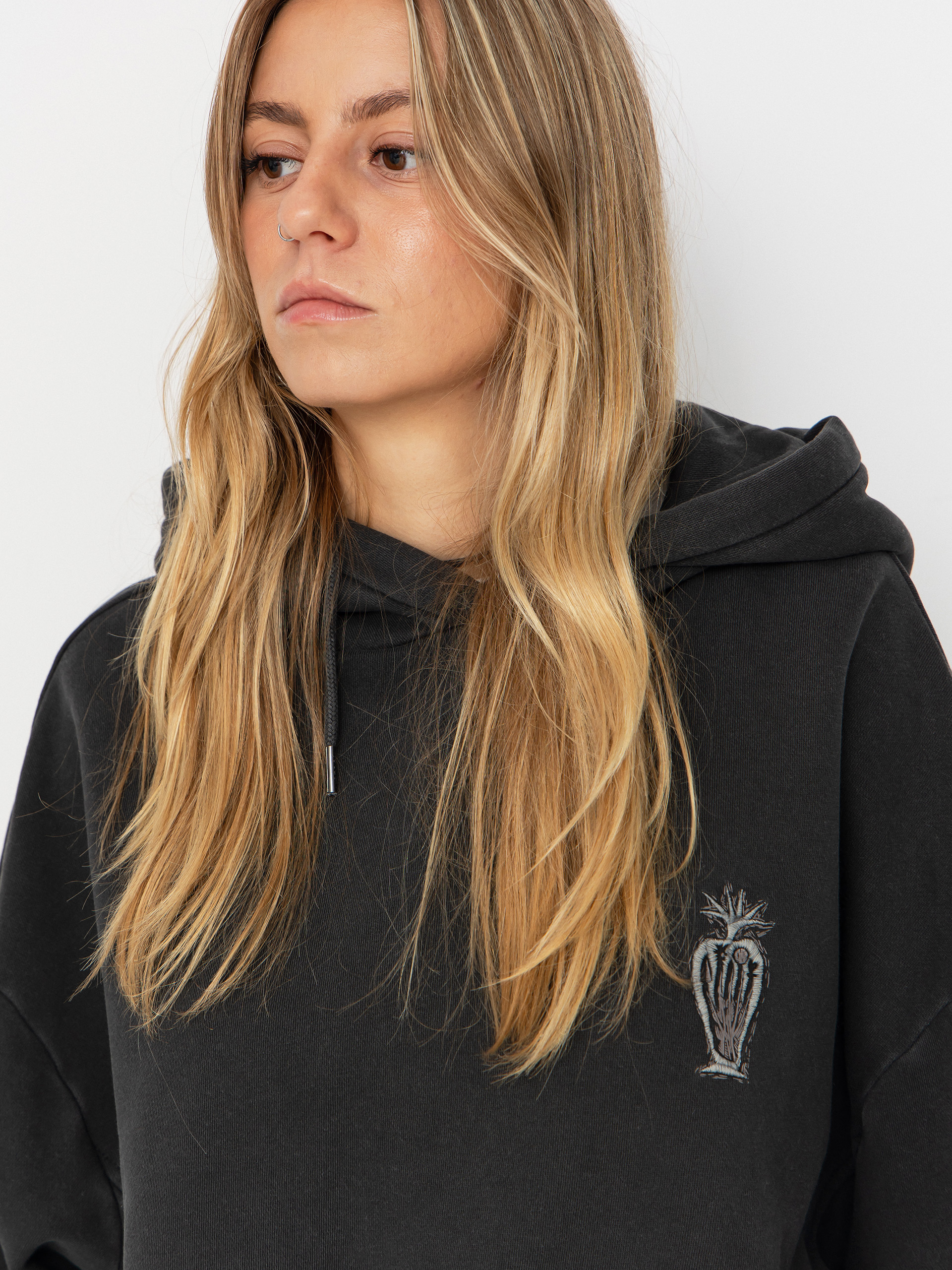 Суитшърт с качулка Volcom Fa Vaderetro HD Wmn (vintage black)