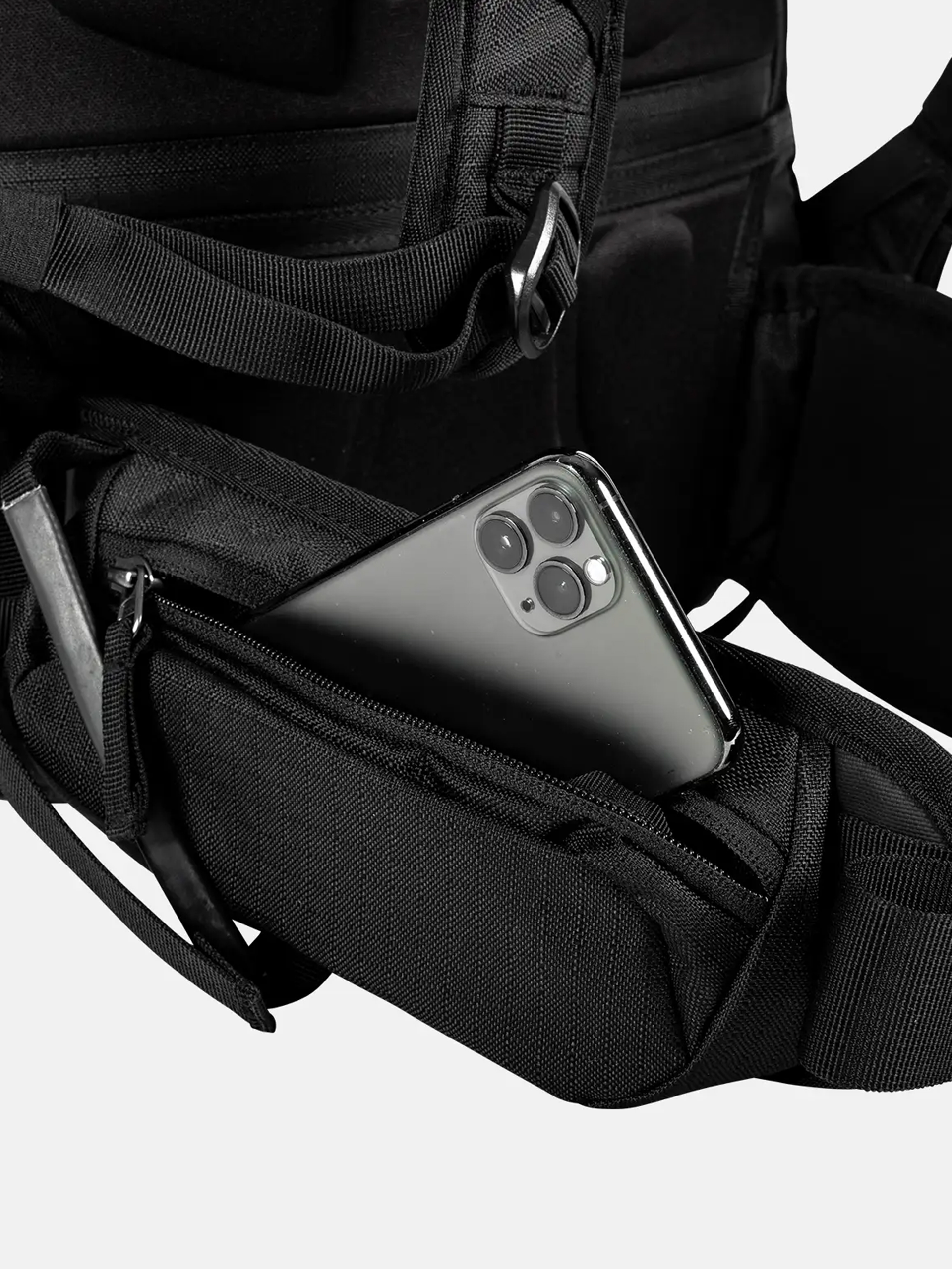 Раница Jones Snowboards Higher 32L (stealth black)